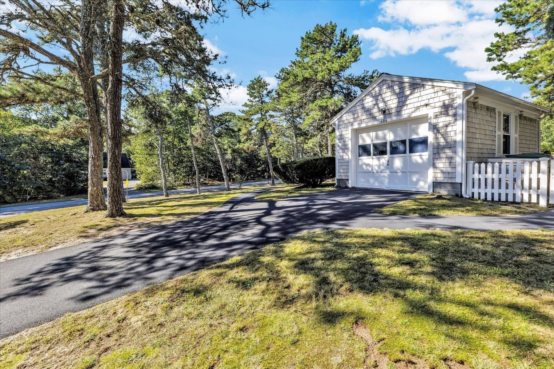 Single Family Residence at 686 Queen Anne Rd, Harwich MA 02645, Harwich, photo 23 of 32