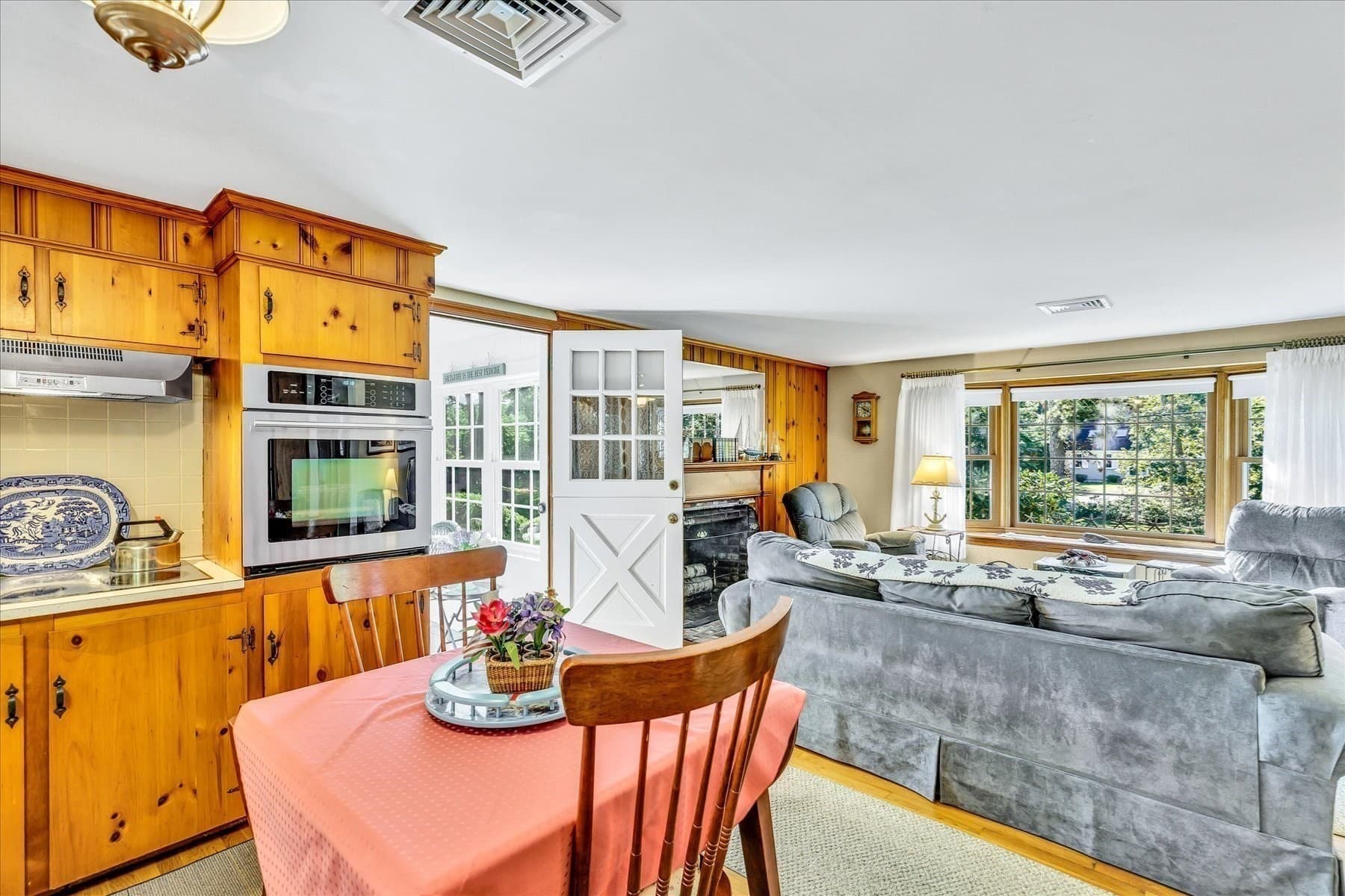Single Family Residence at 686 Queen Anne Rd, Harwich MA 02645, Harwich, photo 13 of 32