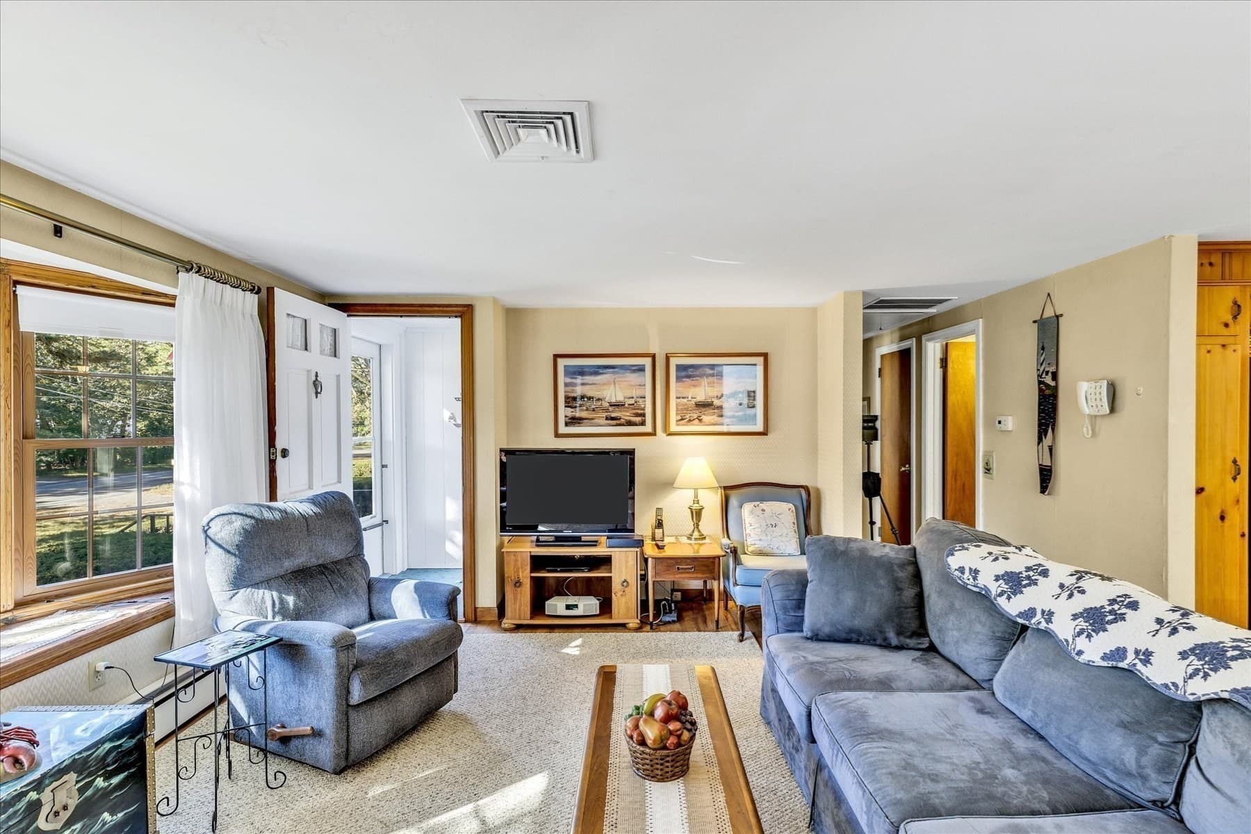 Single Family Residence at 686 Queen Anne Rd, Harwich MA 02645, Harwich, photo 10 of 32