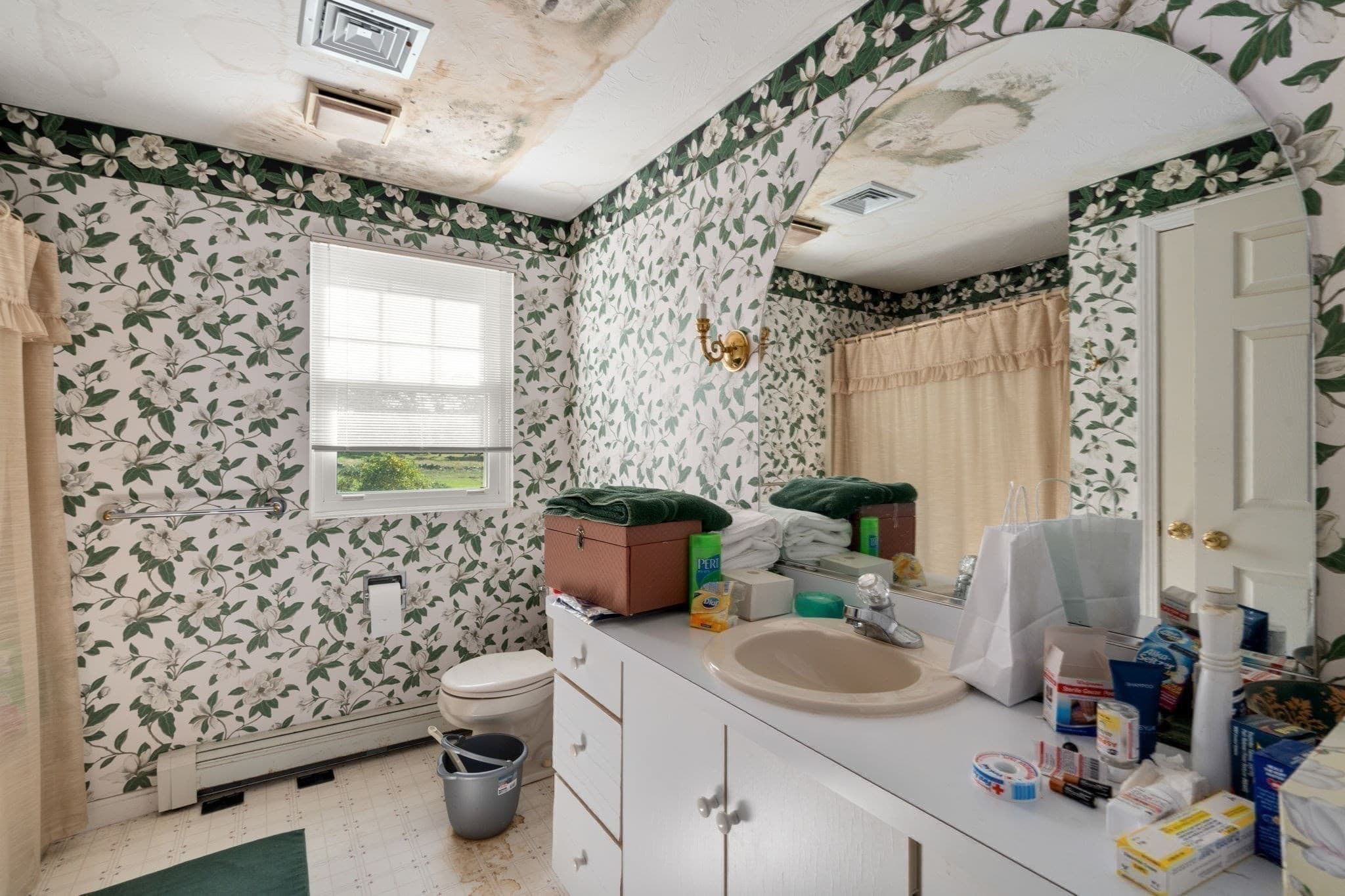 Single Family Residence at 25 Country Club Dr, Plymouth MA 02360, Plymouth, photo 16 of 42