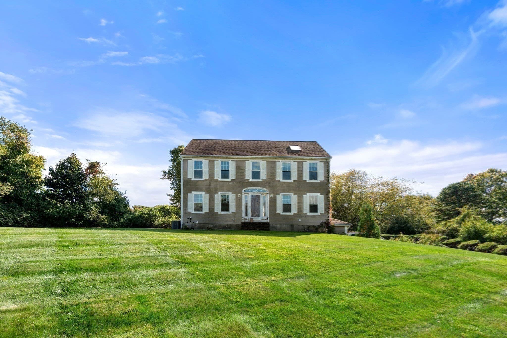 Single Family Residence at 25 Country Club Dr, Plymouth MA 02360, Plymouth, photo 34 of 42