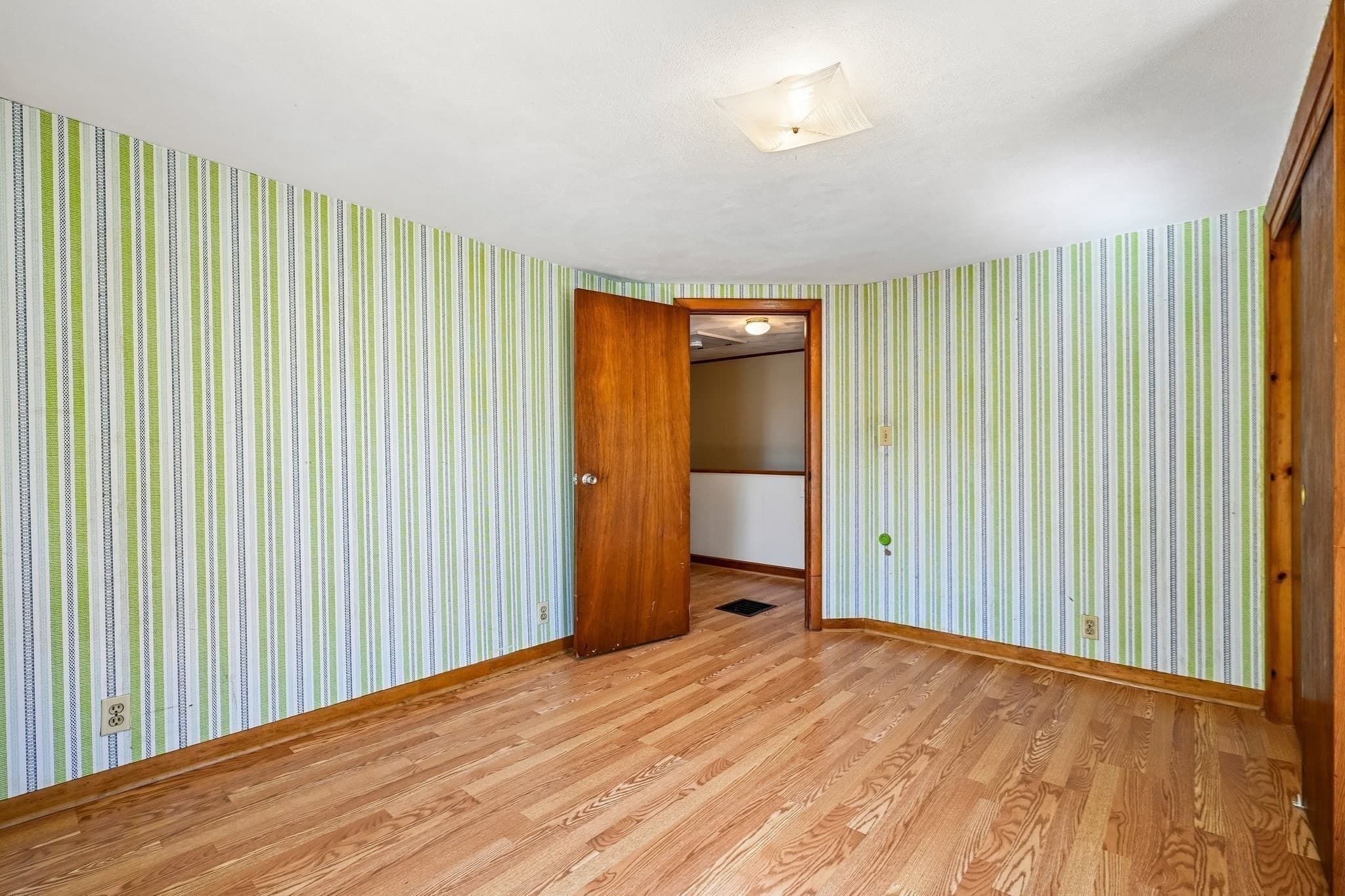 Single Family Residence at 81 Morgan St, Randolph MA 02368, Randolph, photo 14 of 36