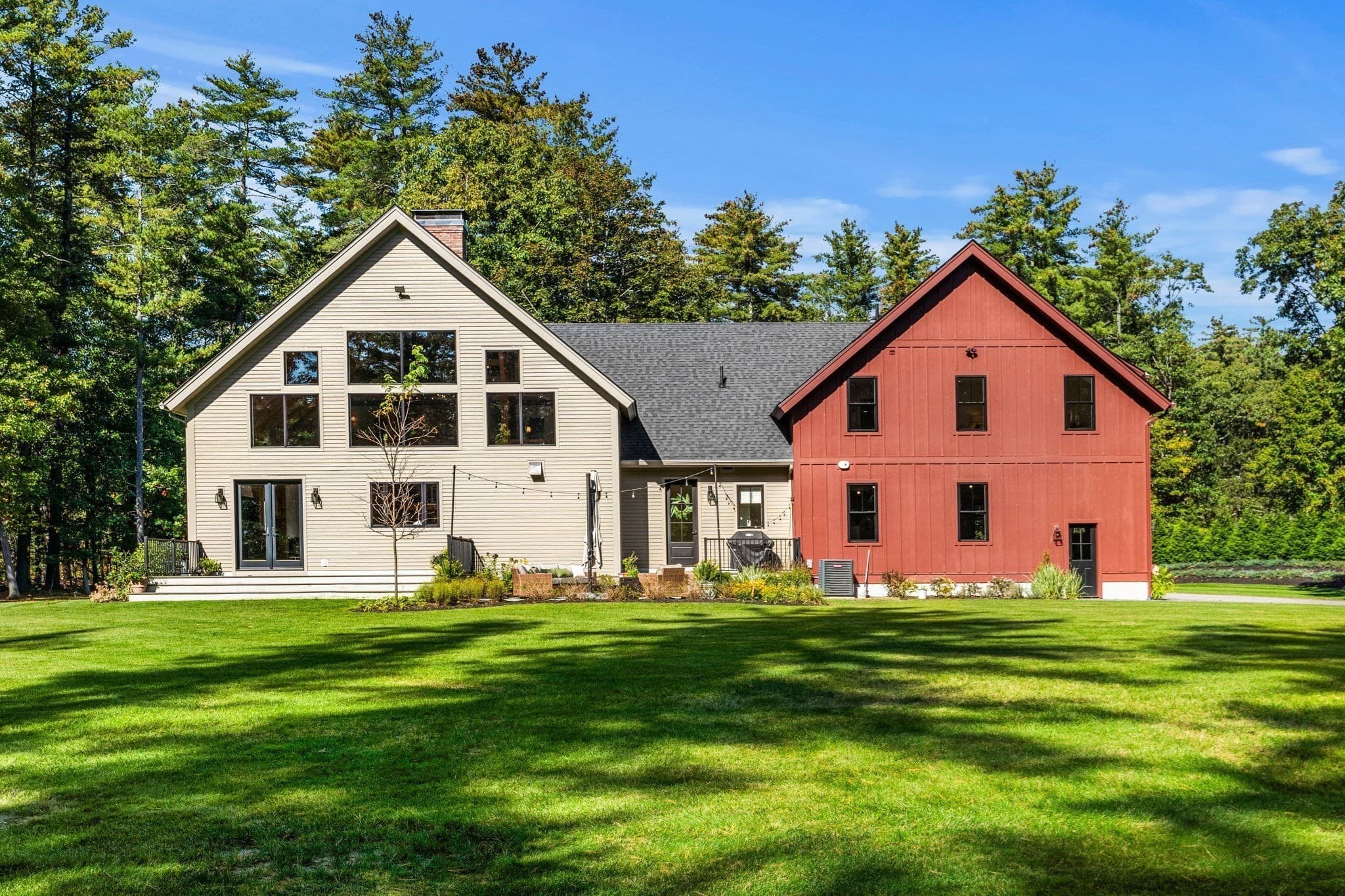 Single Family Residence at 136 Washington St, Boxford MA 01921, Boxford, photo 3 of 42