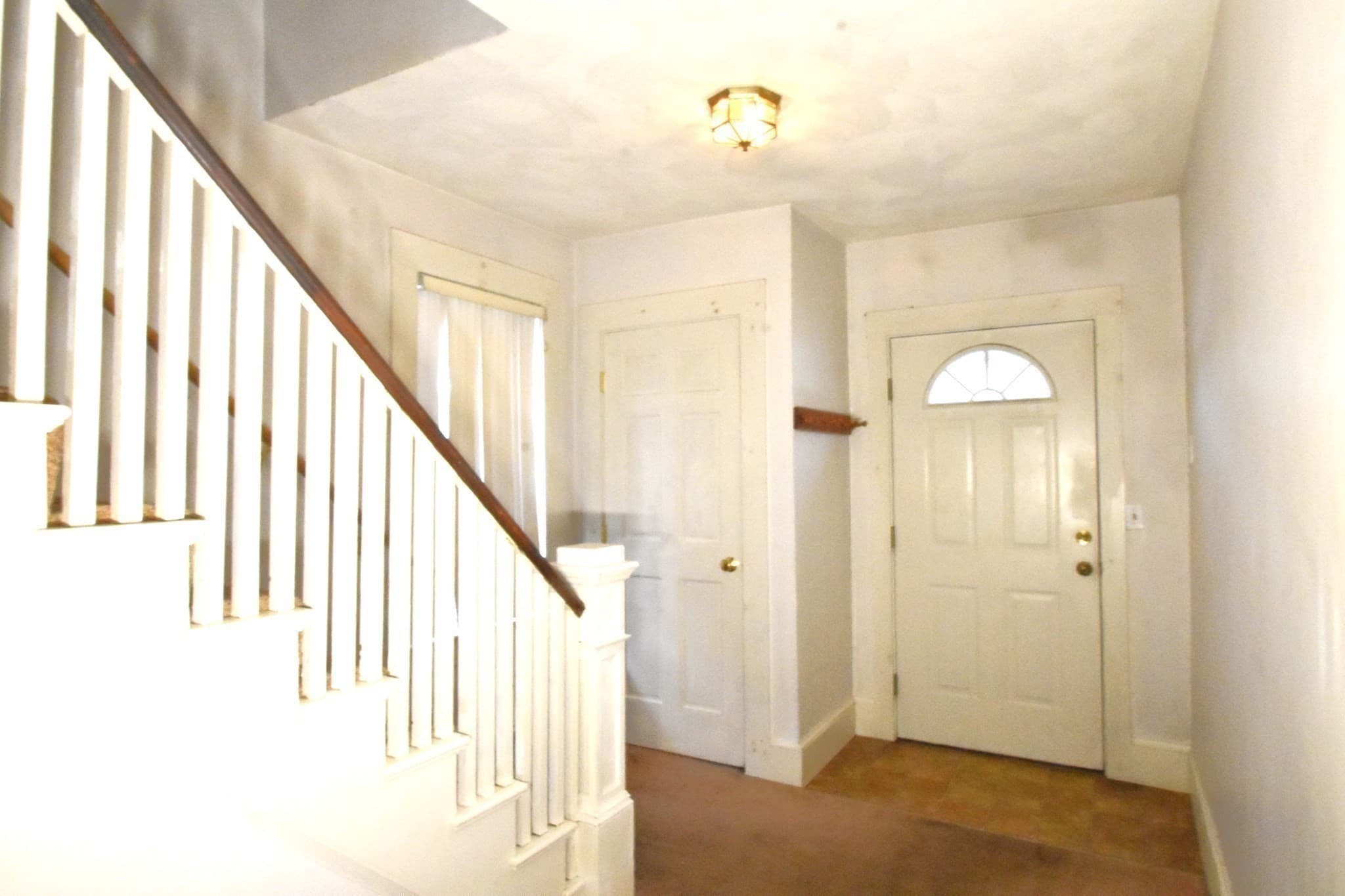 Single Family Residence at 494 Elliott Street, Beverly MA 01915, Beverly, photo 4 of 18