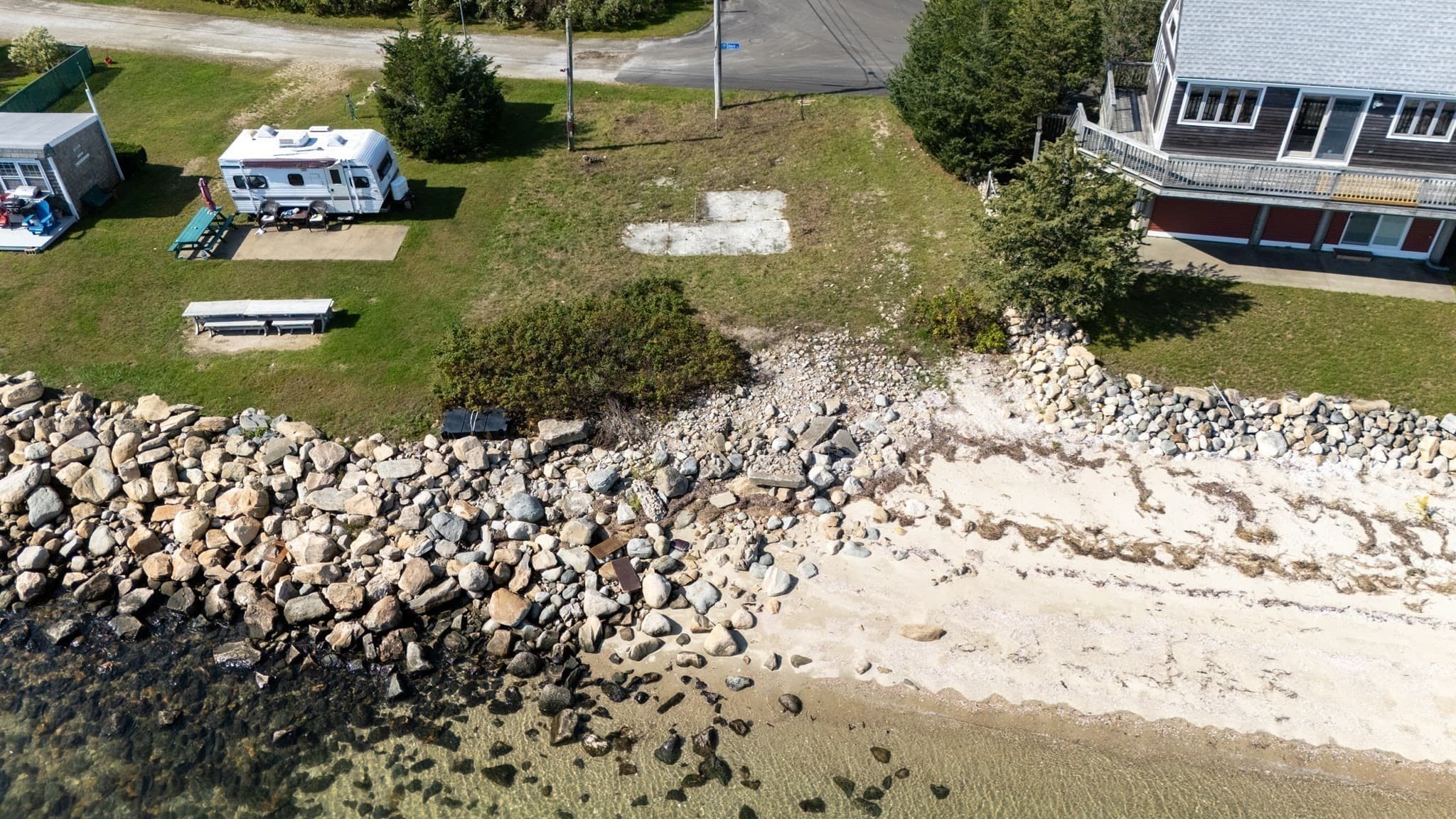 Residential at 17 Shore Dr, Fairhaven MA 02719, Fairhaven, photo 16 of 16