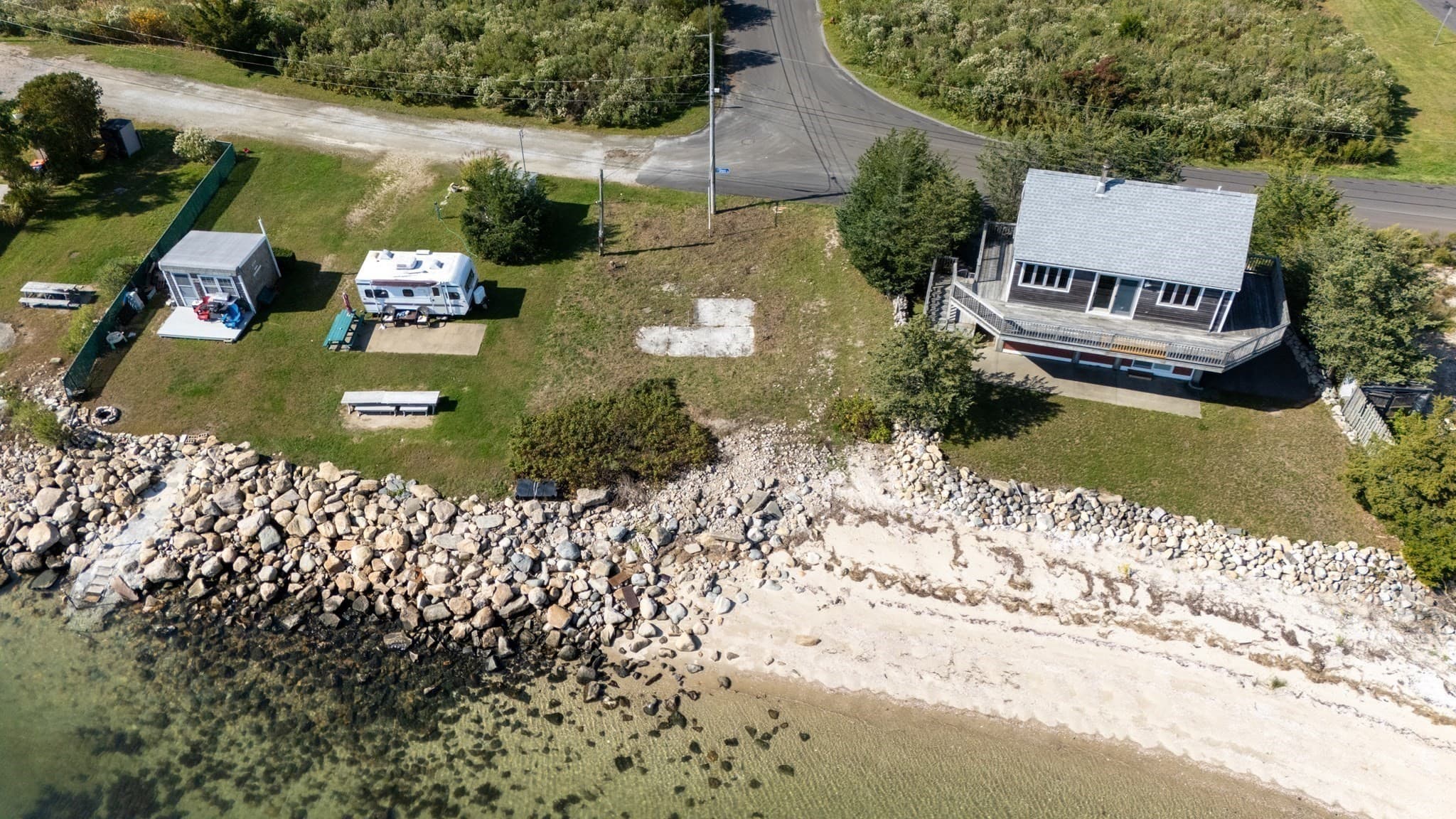 Residential at 17 Shore Dr, Fairhaven MA 02719, Fairhaven, photo 11 of 16