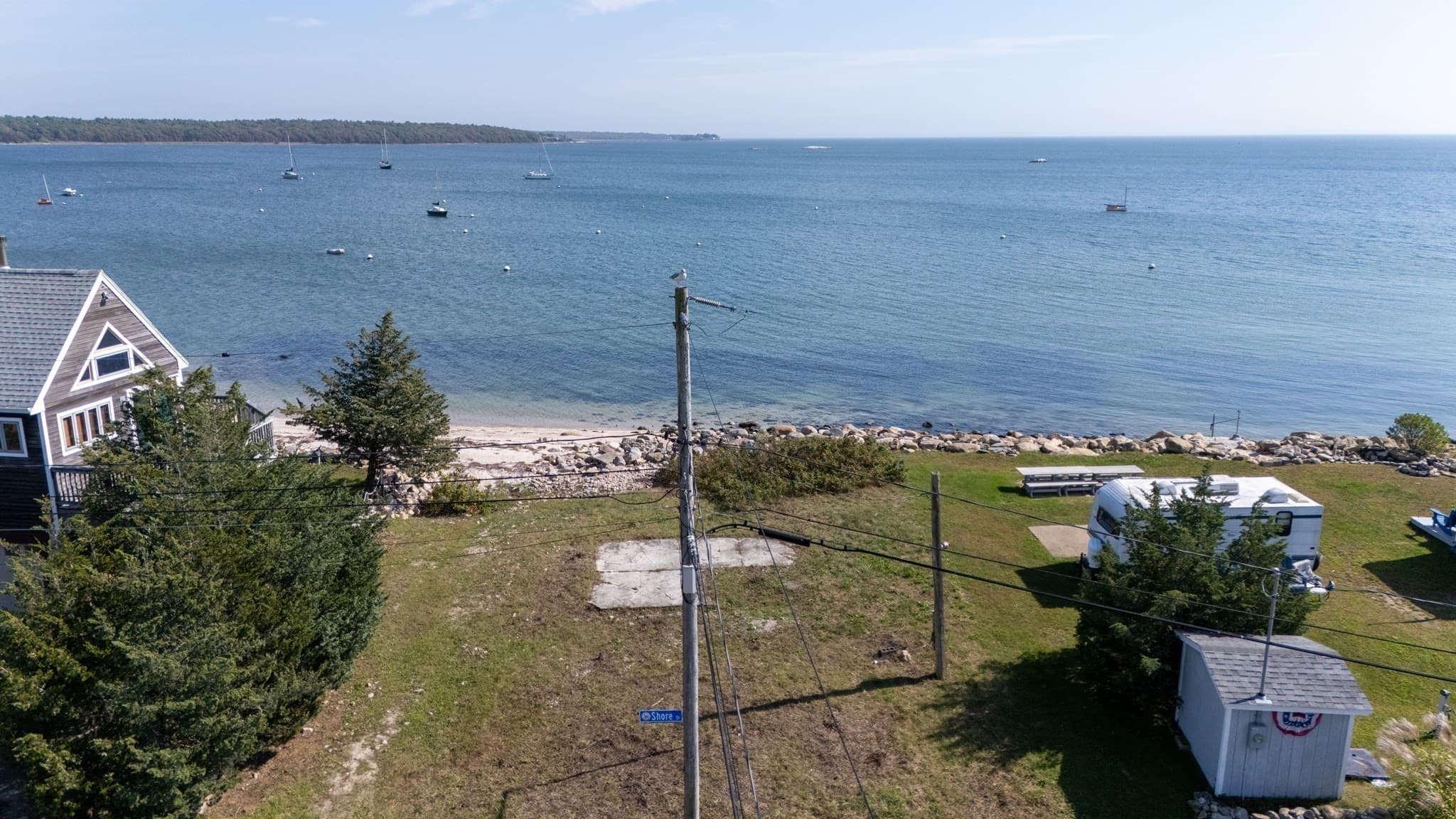 Residential at 17 Shore Dr, Fairhaven MA 02719, Fairhaven, photo 4 of 16