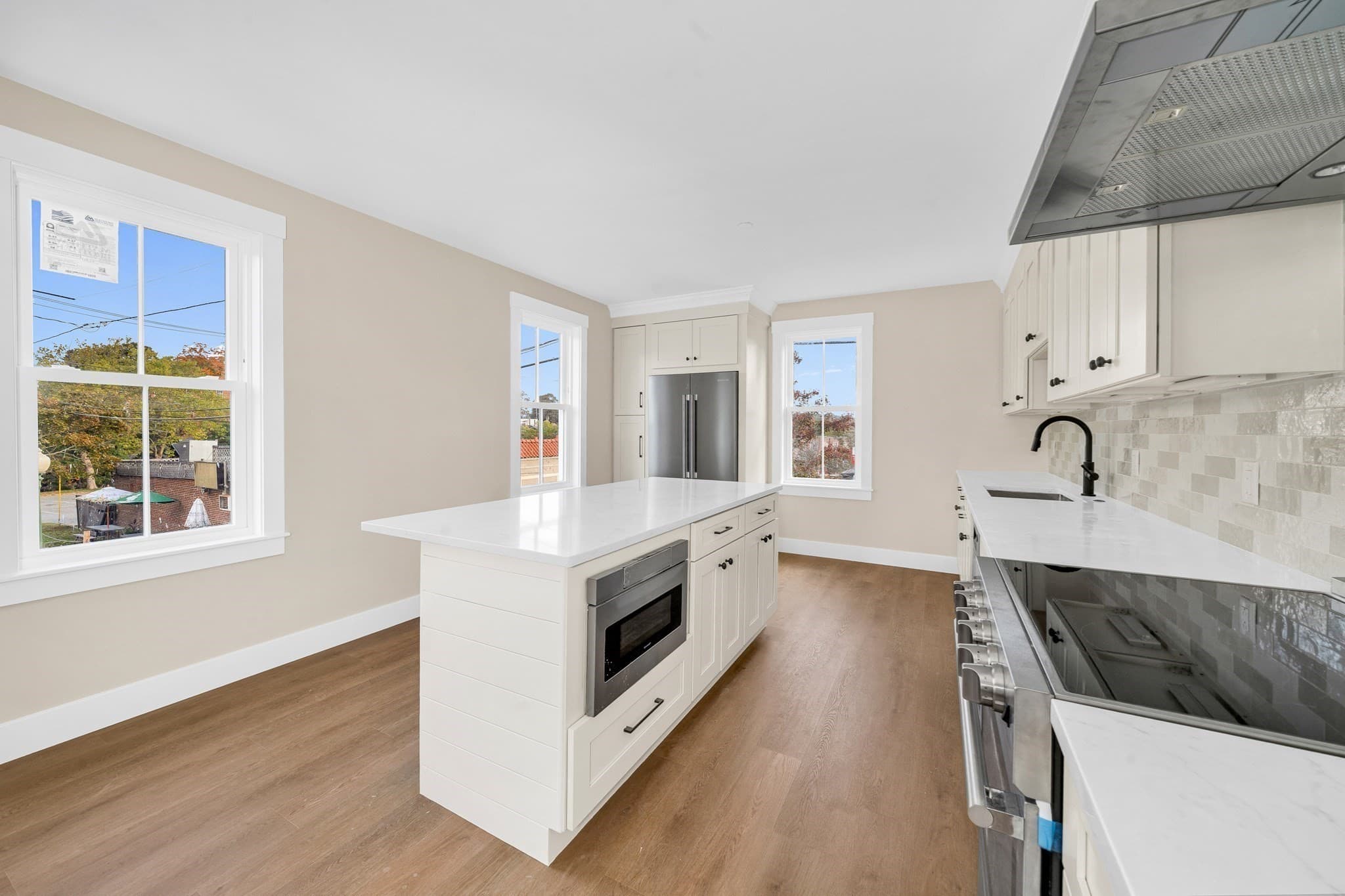 Condominium at 26 Friend Street # B, Amesbury MA 01913, Amesbury, photo 12 of 32
