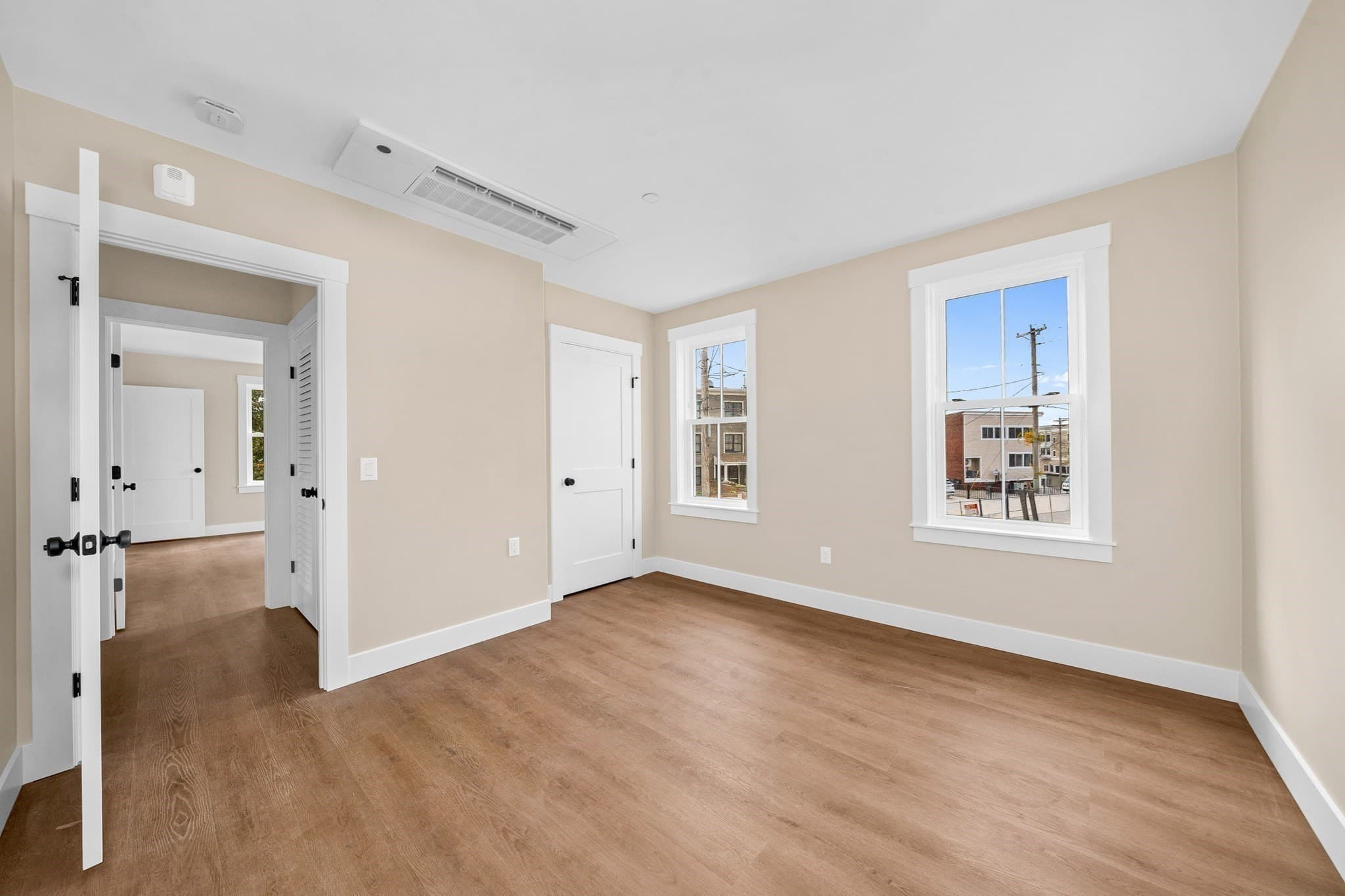 Condominium at 26 Friend Street # B, Amesbury MA 01913, Amesbury, photo 19 of 32