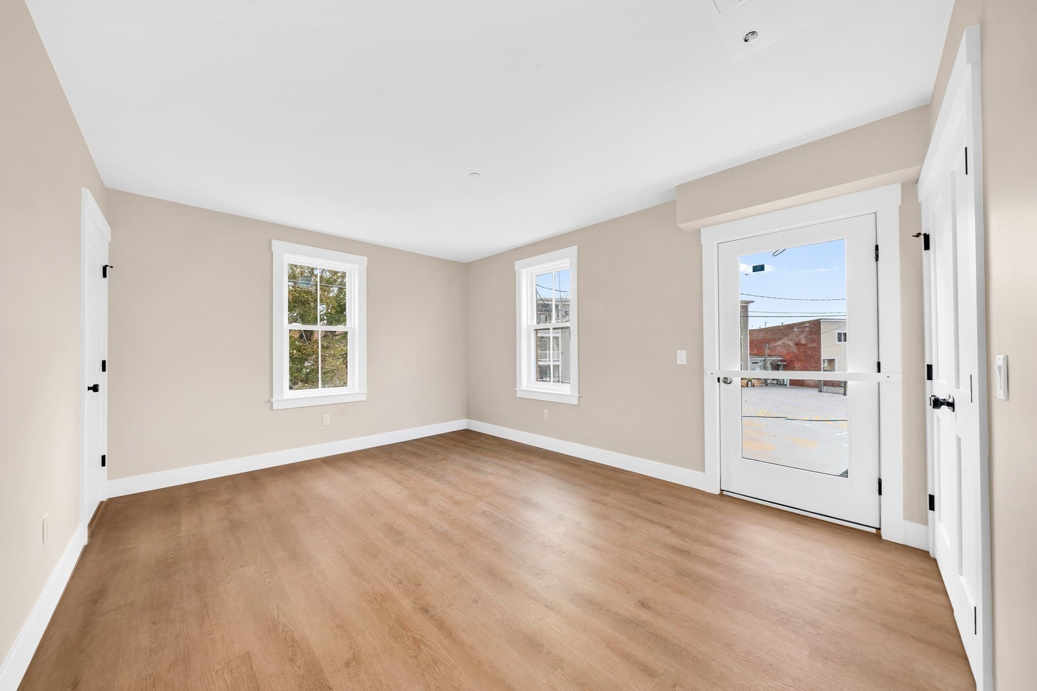 Condominium at 26 Friend Street # B, Amesbury MA 01913, Amesbury, photo 25 of 32