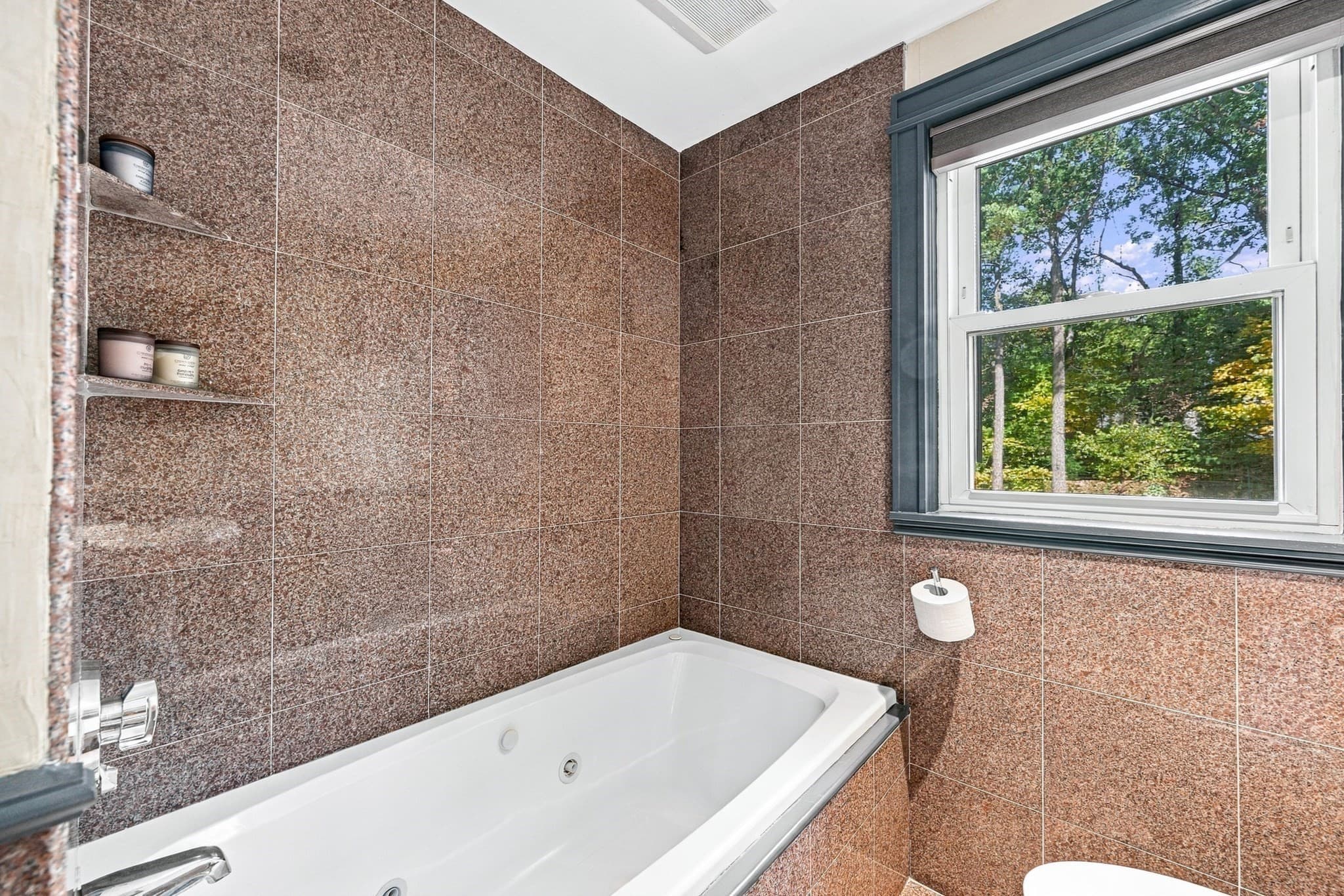 Single Family Residence at 38 Lyndon Ln, Ashland MA 01721, Ashland, photo 12 of 38