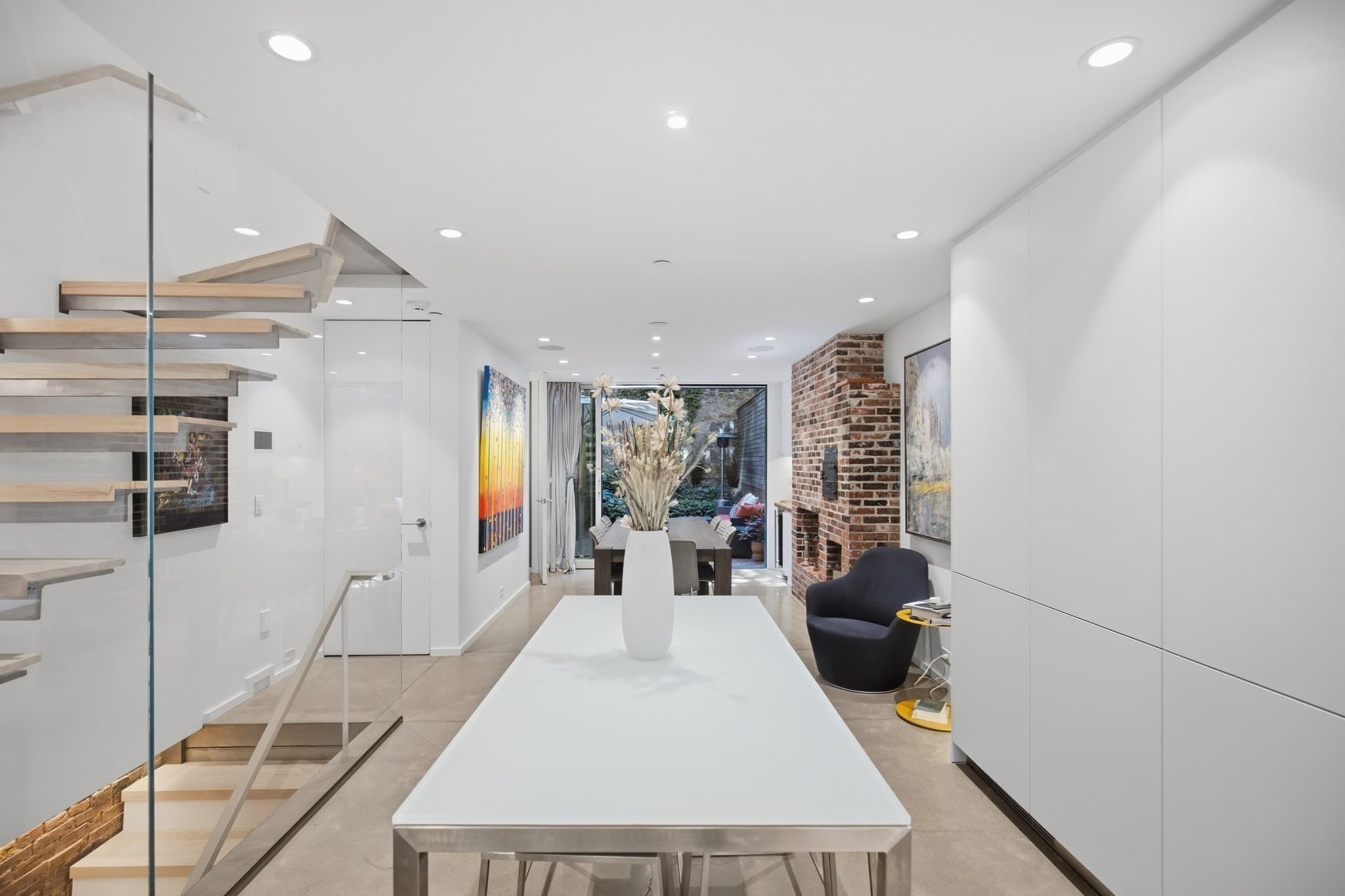 Single Family Residence at 70 Myrtle St, Boston MA 02114, photo 6 of 41