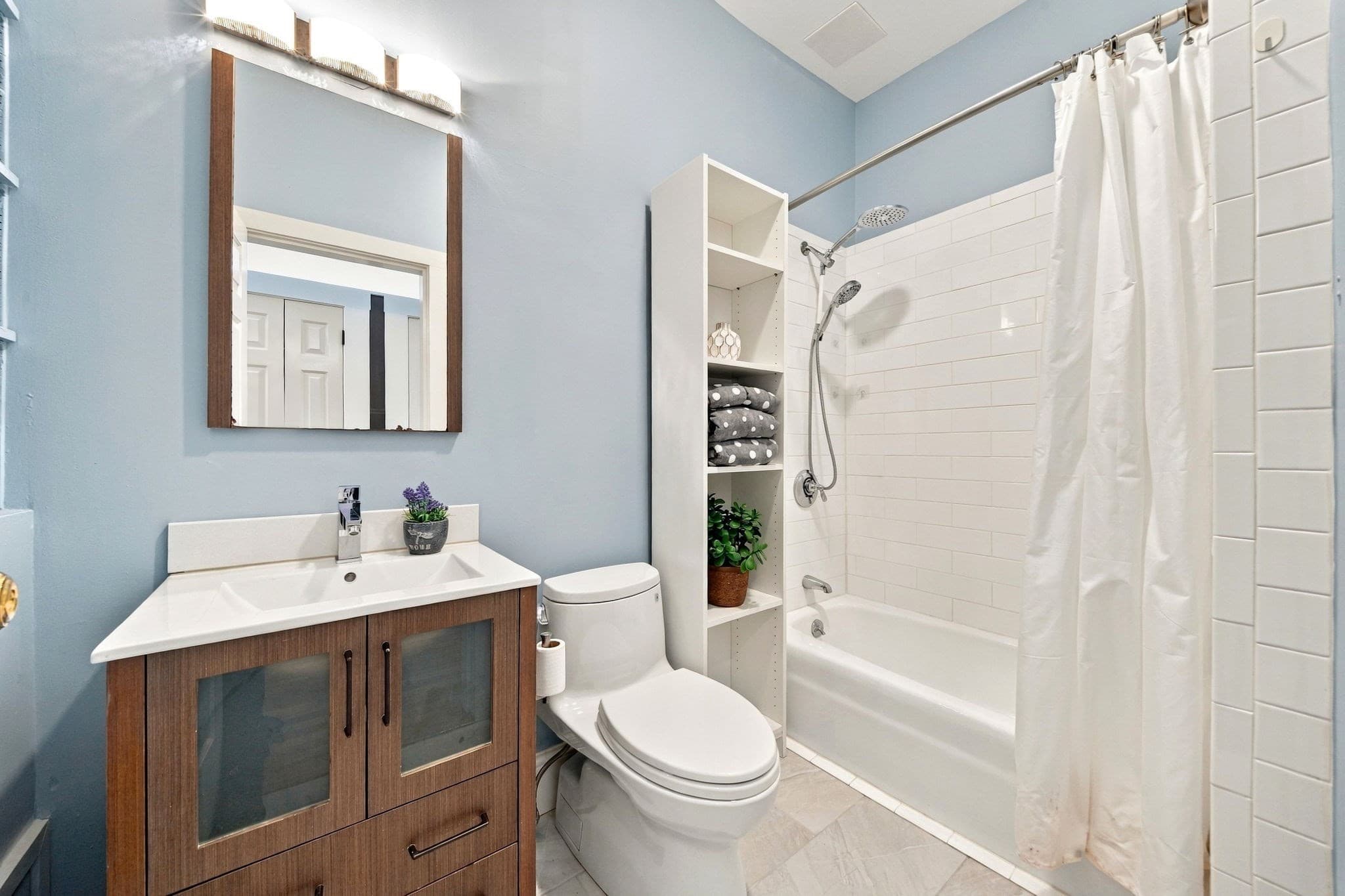Condominium at 109 River St # 2A, Cambridge MA 02139, Cambridge, photo 24 of 32