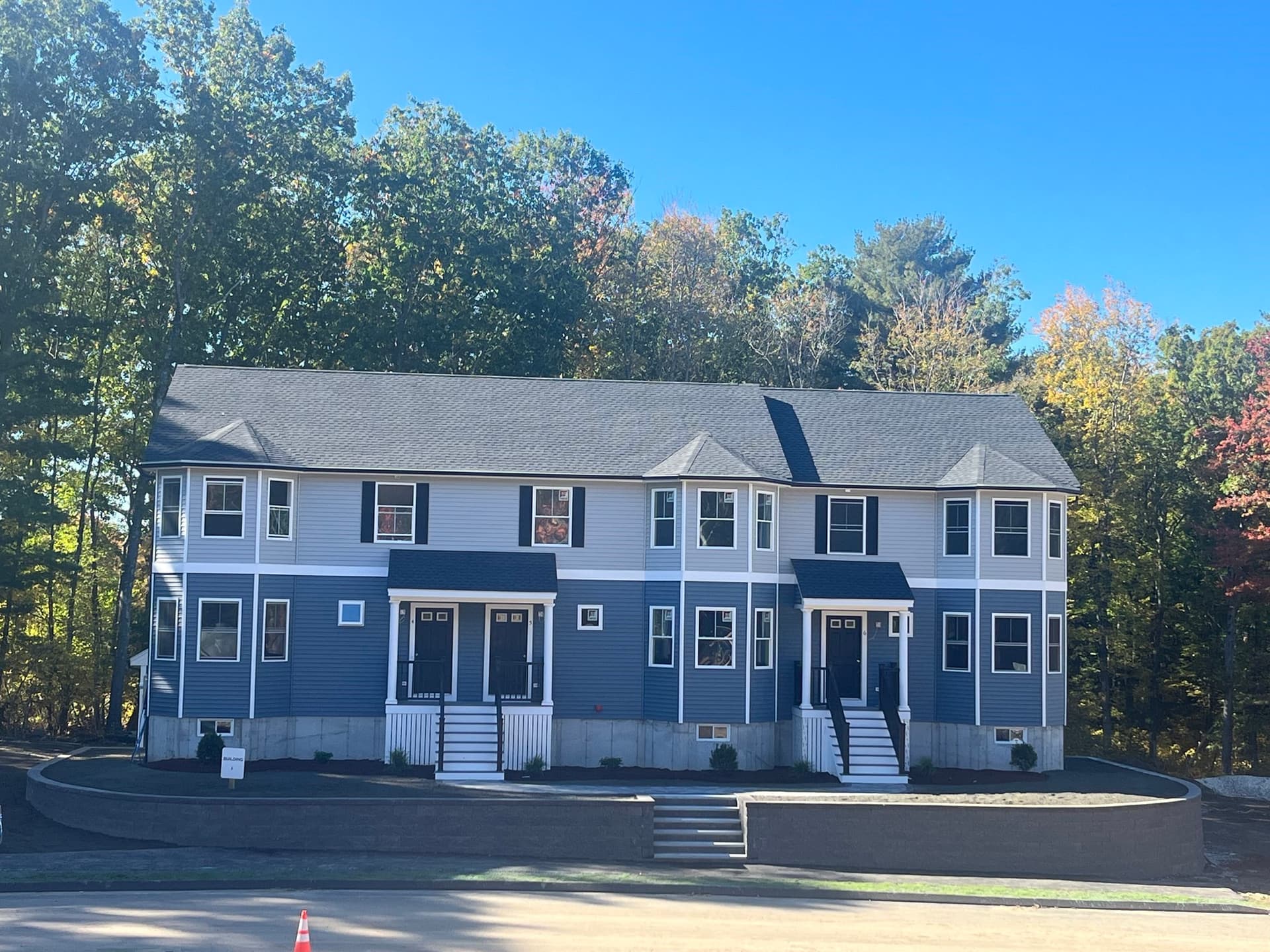 299 Quincy St, Building 4 # 5, Holbrook MA 02343