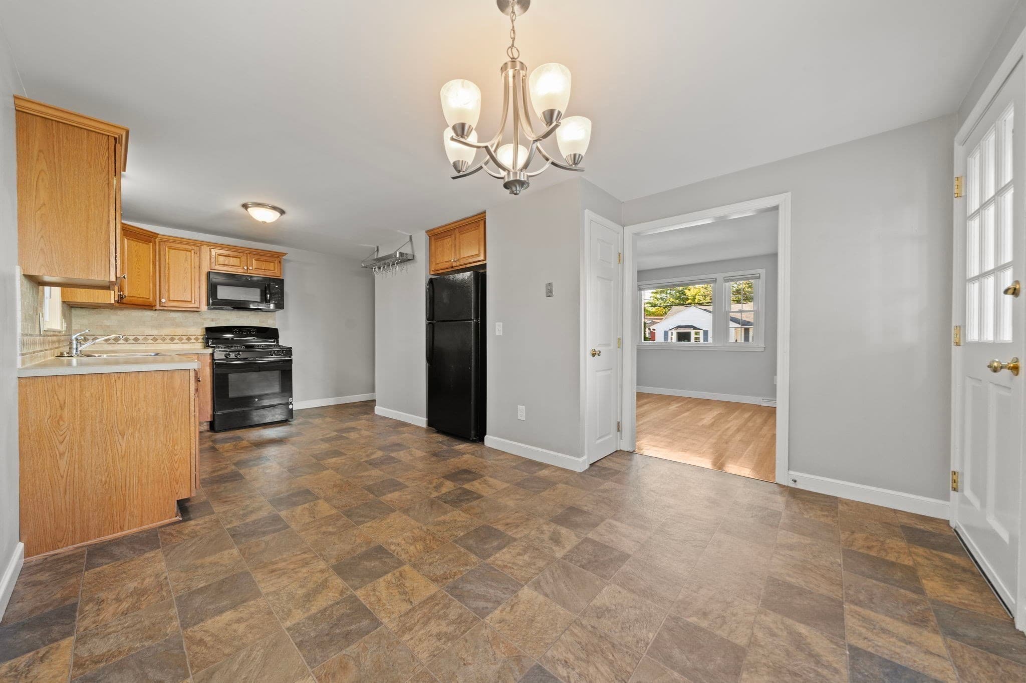 2 Family - 2 Units Side by Side at 13 Gregg Street, Woburn MA 01801, Woburn, photo 6 of 36