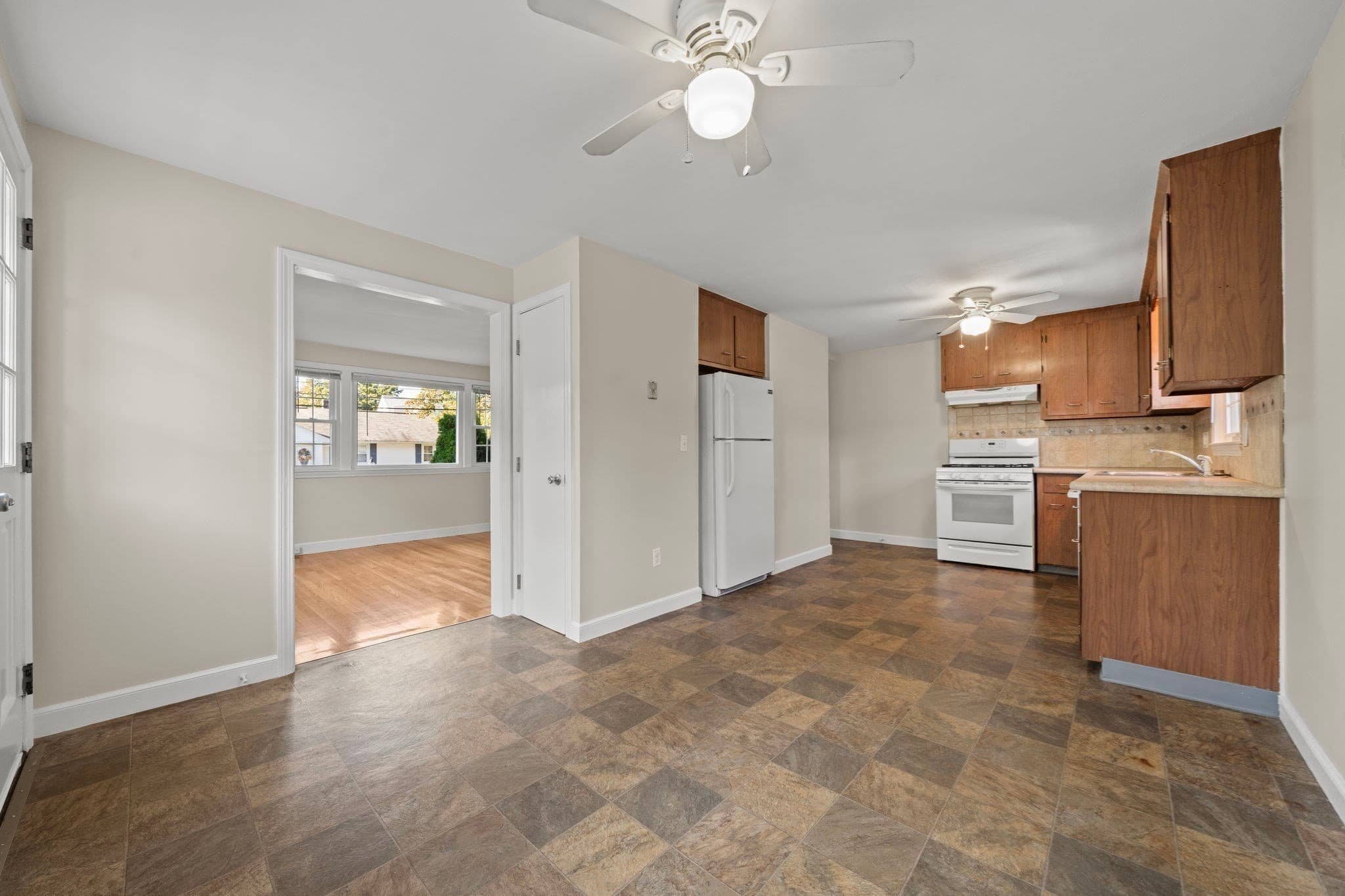 2 Family - 2 Units Side by Side at 13 Gregg Street, Woburn MA 01801, Woburn, photo 22 of 36
