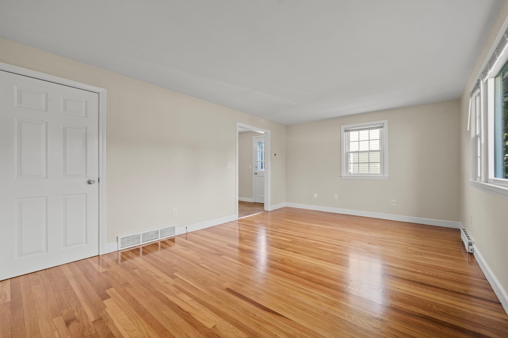 2 Family - 2 Units Side by Side at 13 Gregg Street, Woburn MA 01801, Woburn, photo 20 of 36