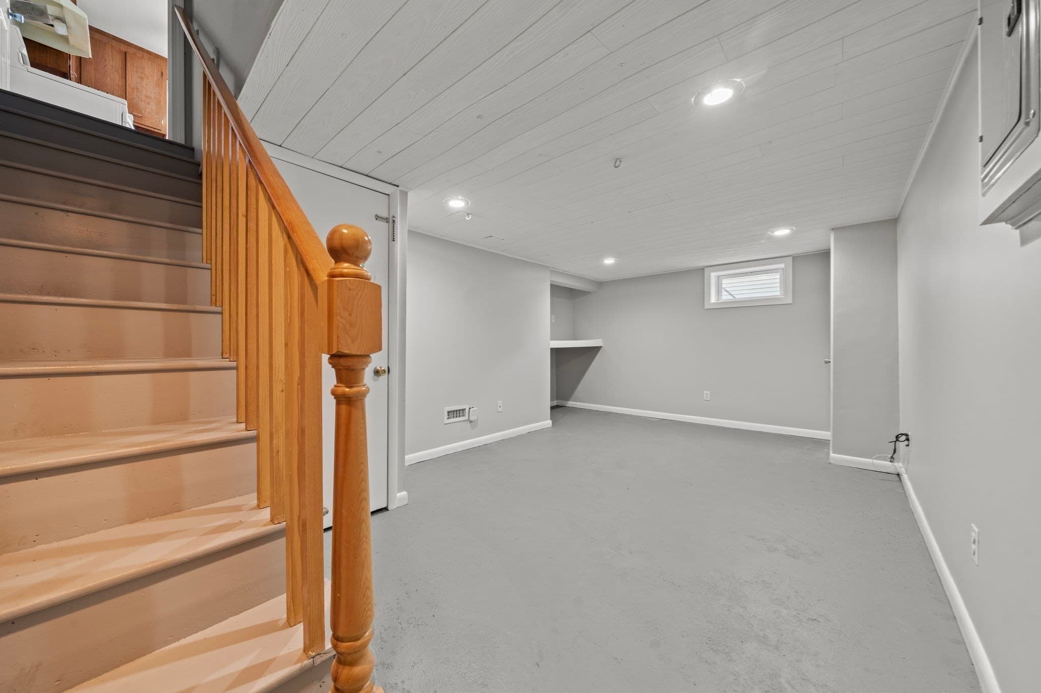 2 Family - 2 Units Side by Side at 13 Gregg Street, Woburn MA 01801, Woburn, photo 15 of 36