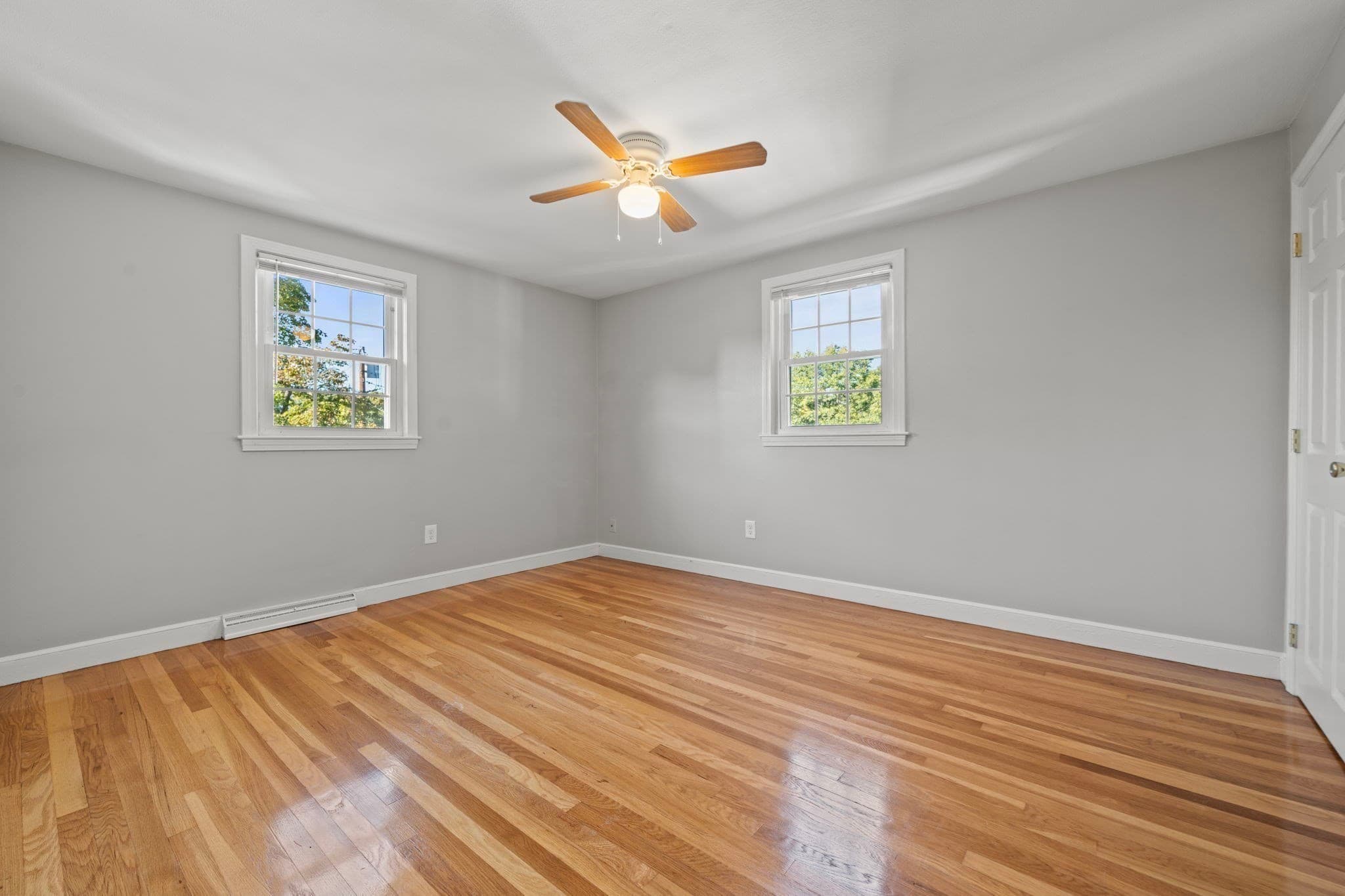 2 Family - 2 Units Side by Side at 13 Gregg Street, Woburn MA 01801, Woburn, photo 11 of 36