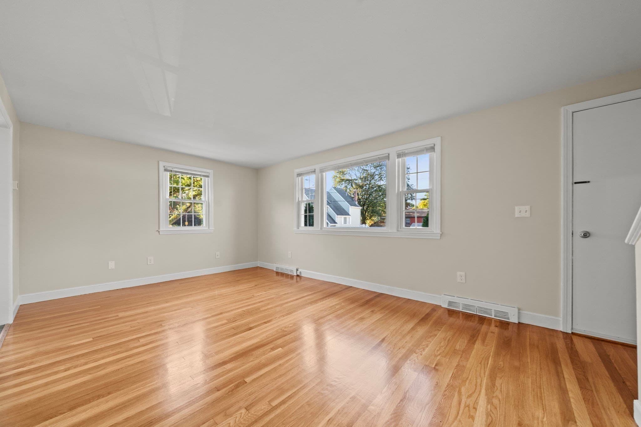 2 Family - 2 Units Side by Side at 13 Gregg Street, Woburn MA 01801, Woburn, photo 19 of 36