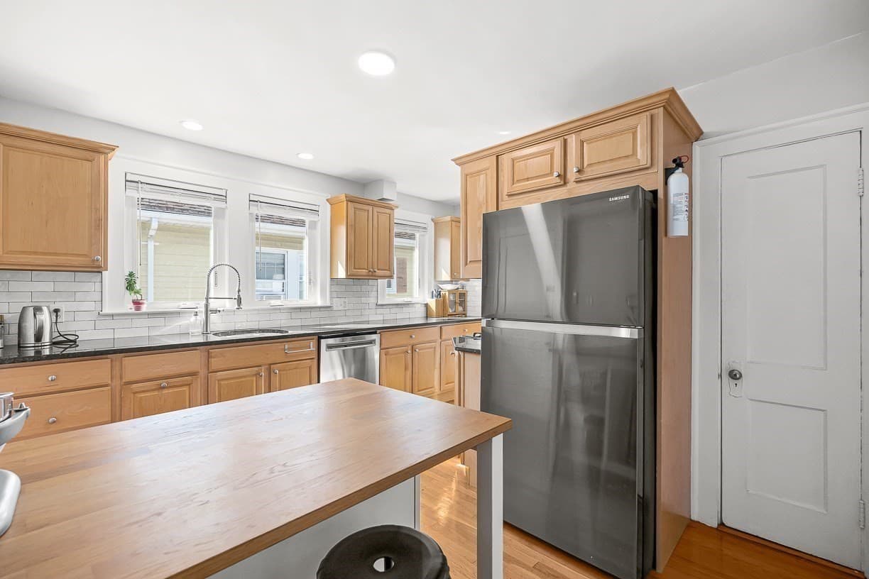 Condominium at 88 Belmont Street # 88, Watertown MA 02472, photo 8 of 18