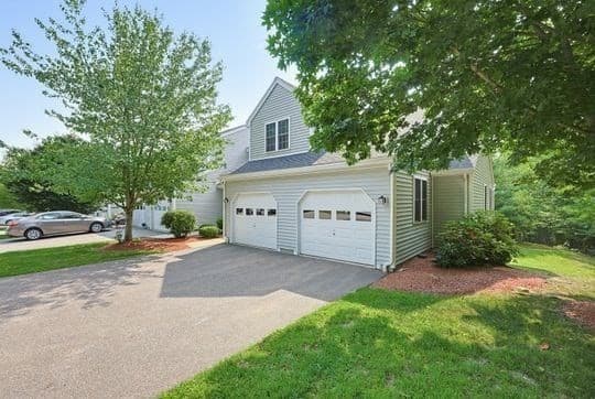 Condominium at 42 Mountain Laurel Ln # 42, Fitchburg MA 01420, Fitchburg, photo 3 of 33