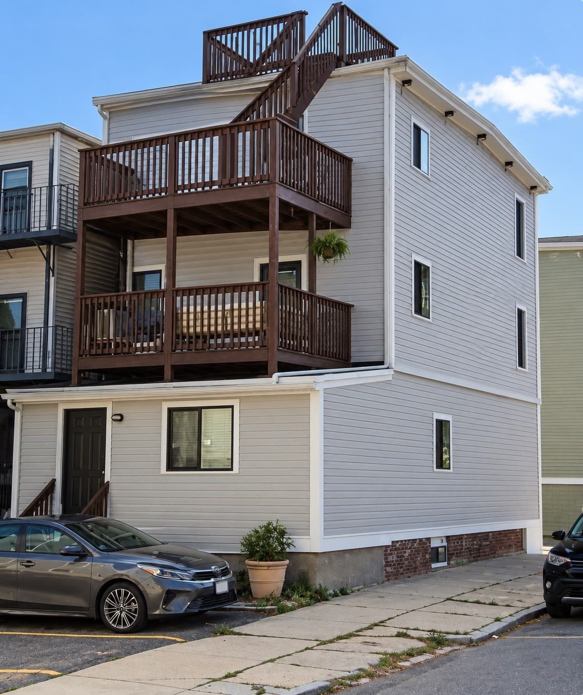 4 Family at 40 Jeffries St, Boston MA 02128, Boston, photo 2 of 3