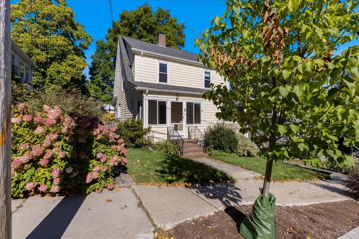 Single Family Residence at 79 Menotomy Rd, Arlington MA 02476, Arlington, photo 2 of 38