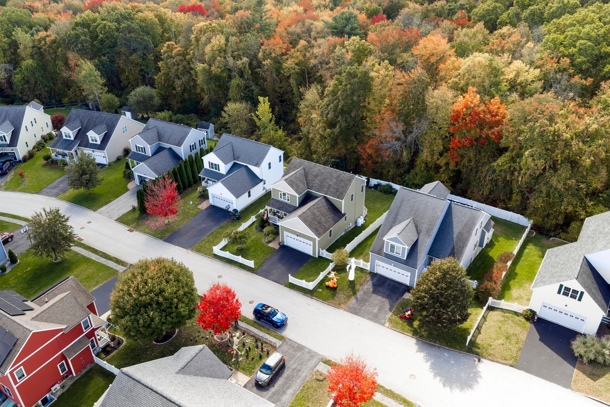 Single Family Residence at 12 Partridge Hill Rd, Sutton MA 01590, Sutton, photo 30 of 33