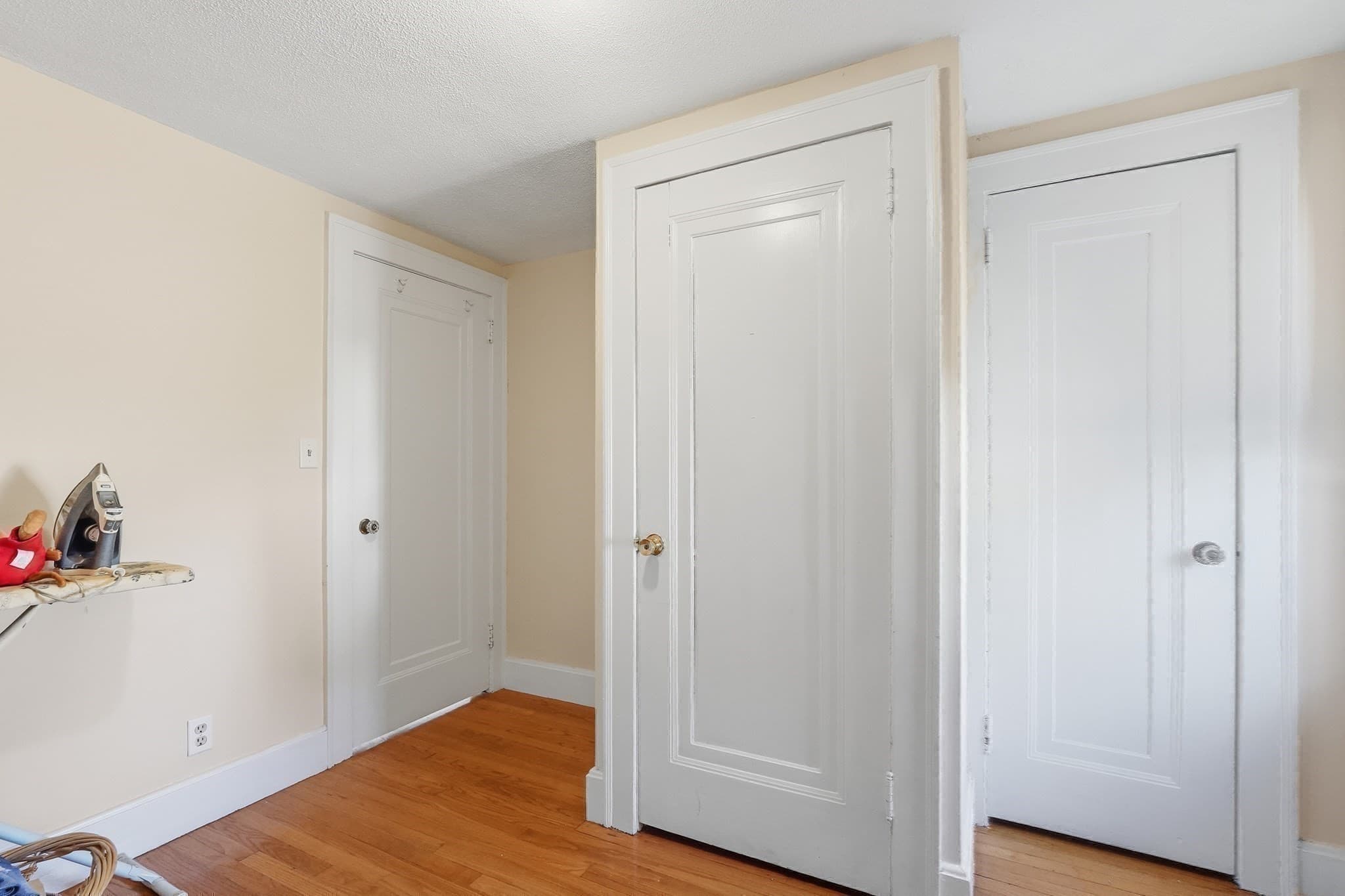 Single Family Residence at 726 Allen St, Springfield MA 01118, Springfield, photo 23 of 41