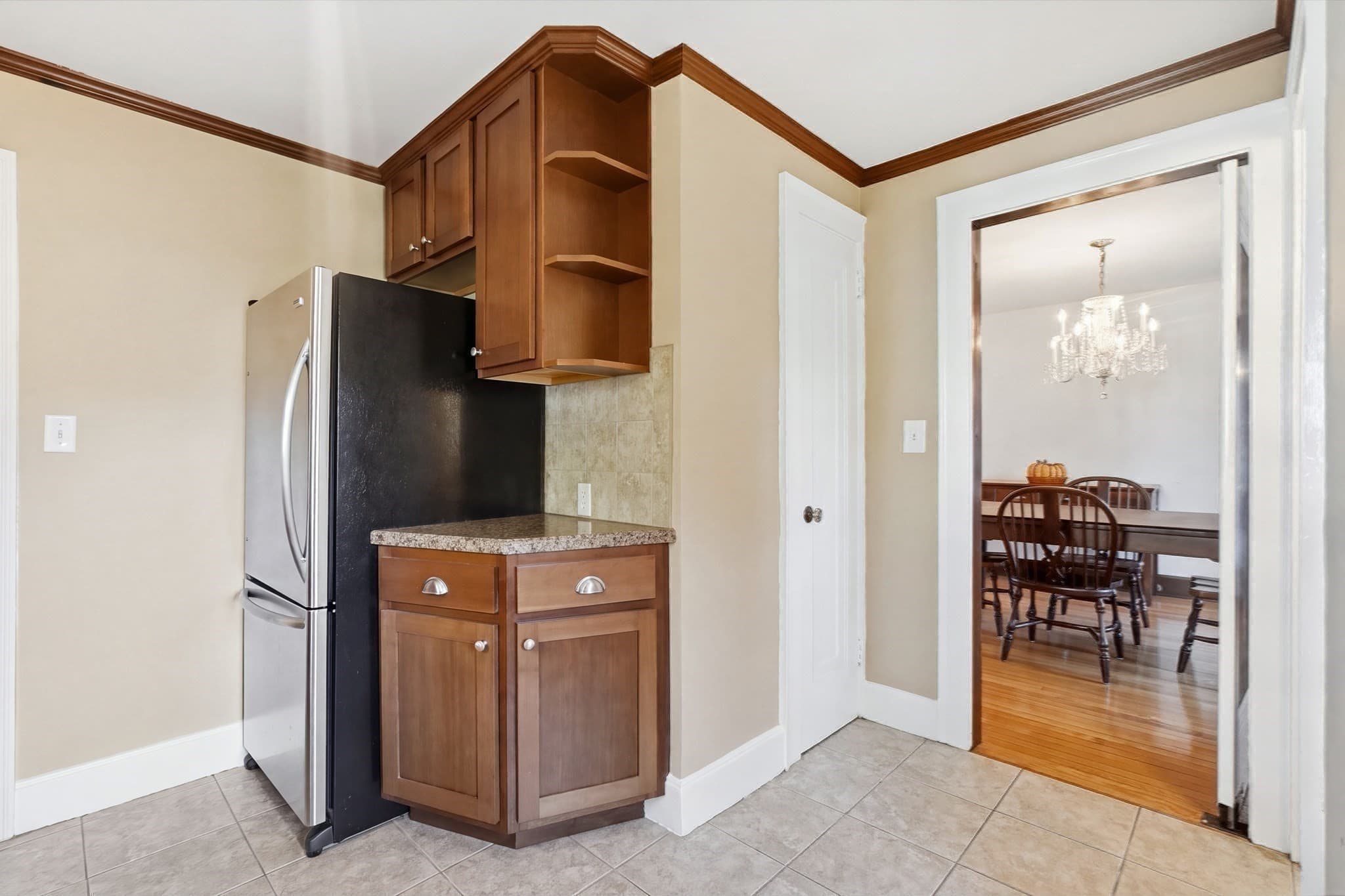 Single Family Residence at 726 Allen St, Springfield MA 01118, Springfield, photo 13 of 41