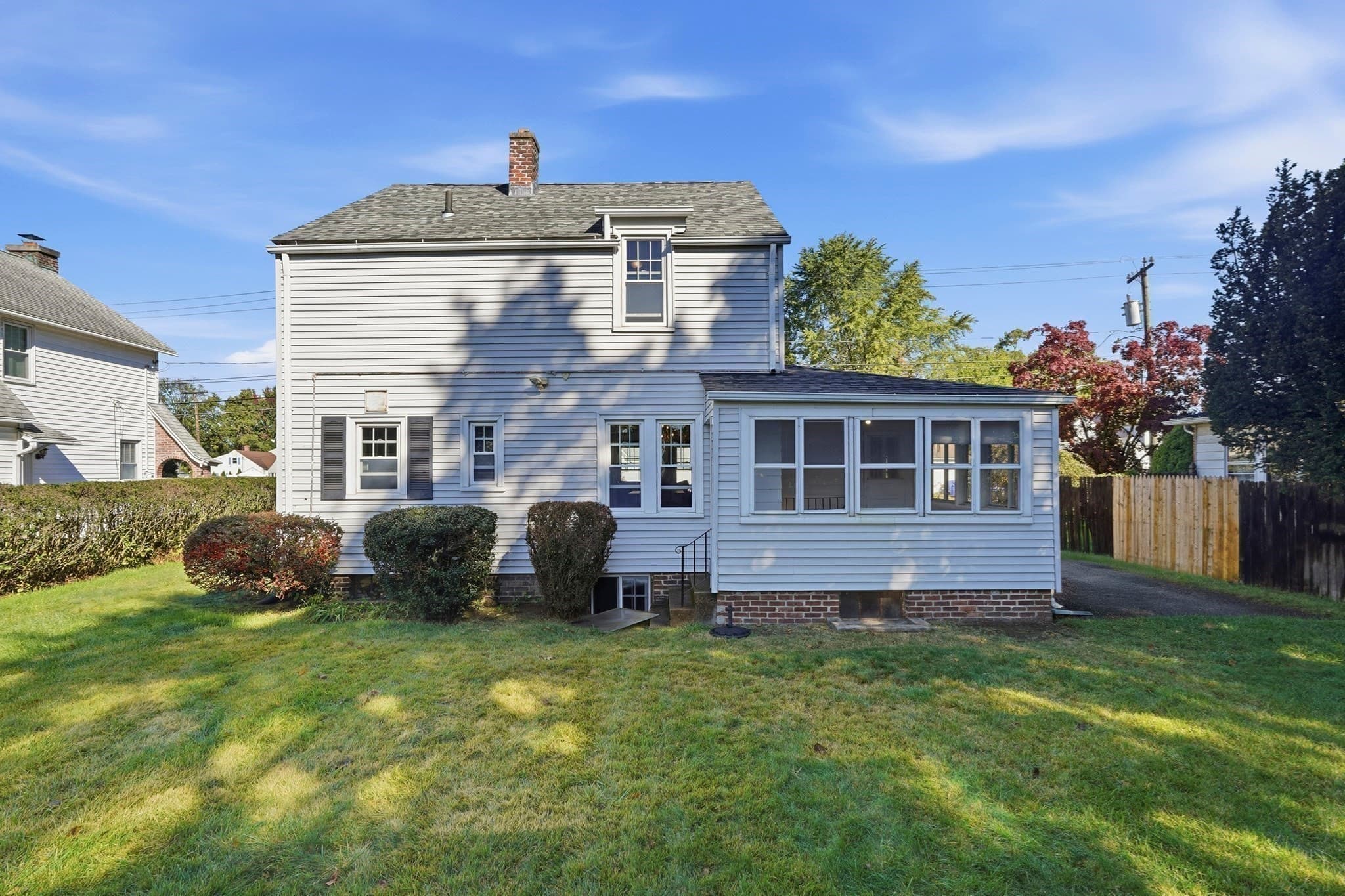 Single Family Residence at 726 Allen St, Springfield MA 01118, Springfield, photo 40 of 41