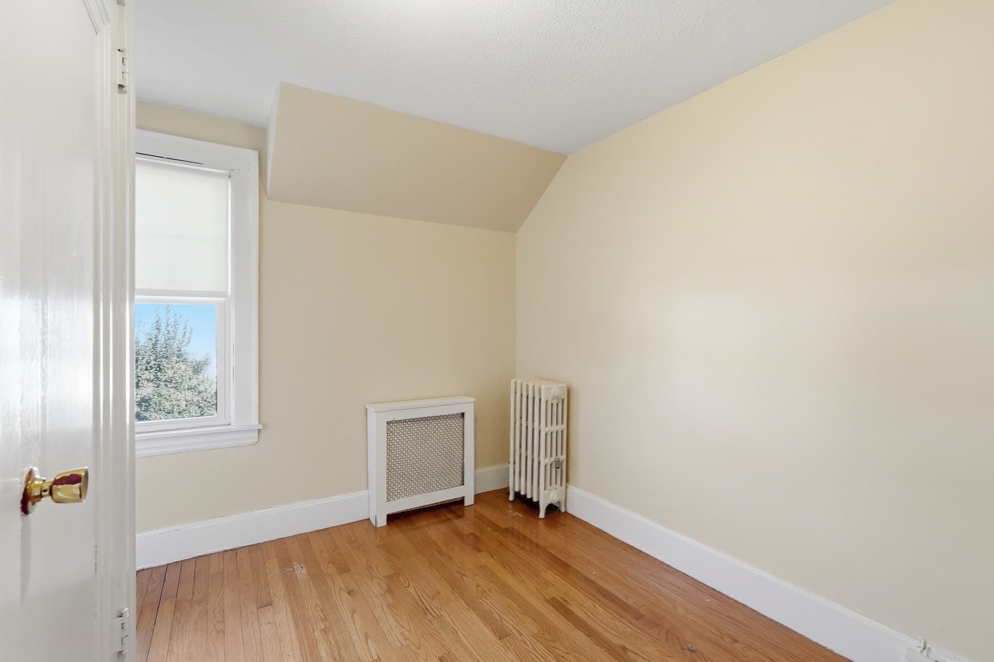 Single Family Residence at 726 Allen St, Springfield MA 01118, Springfield, photo 21 of 41