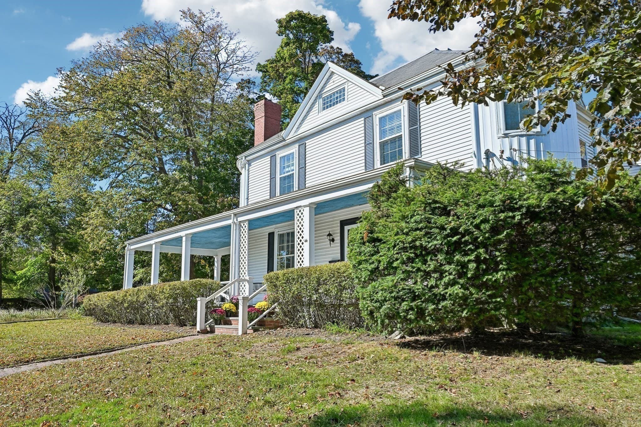 Multi Family at 44 Ocean St, Nahant MA 01908, Nahant, photo 36 of 42