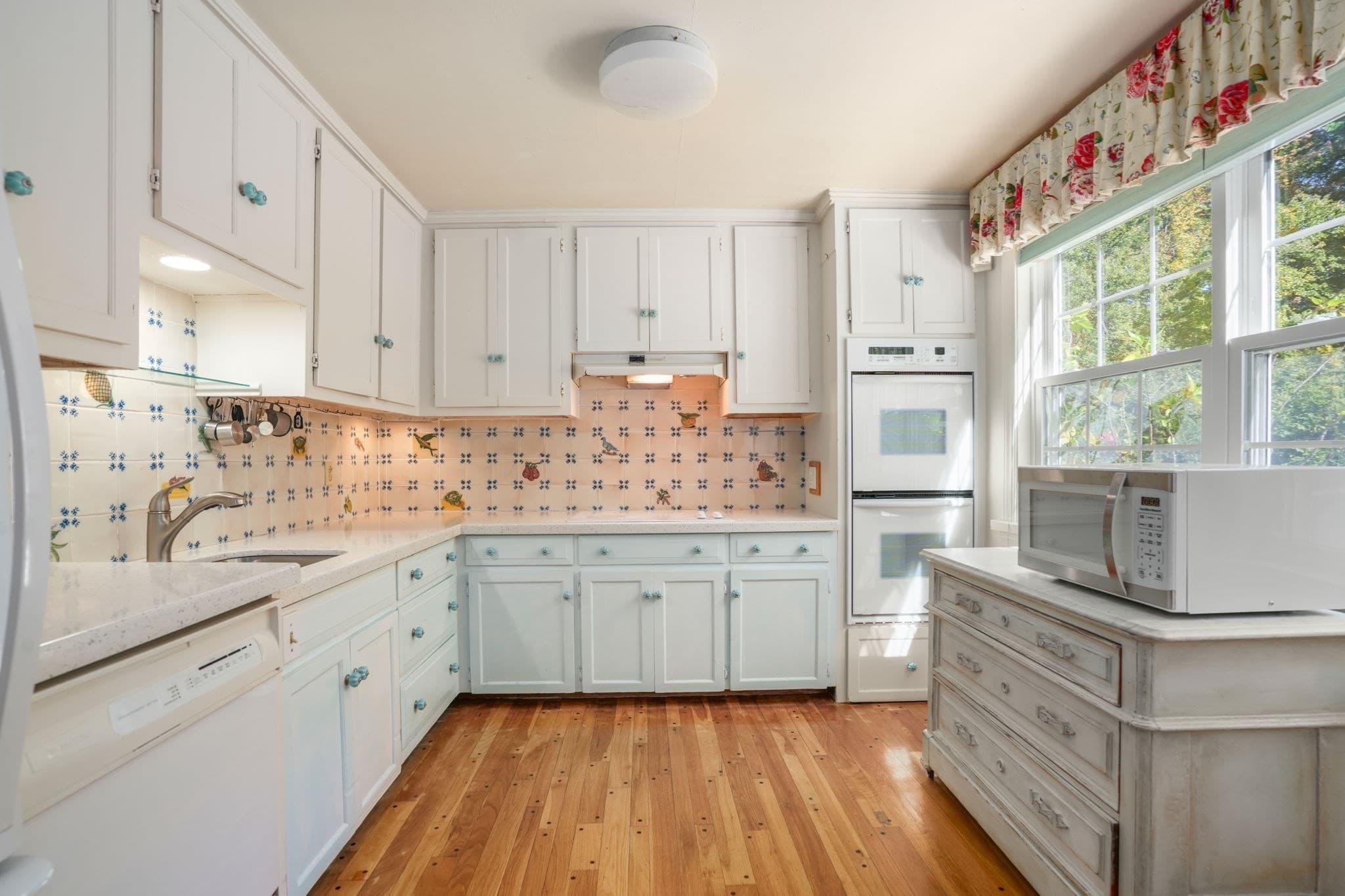 Single Family Residence at 64 Sterling Pl, West Boylston MA 01583, West Boylston, photo 10 of 40