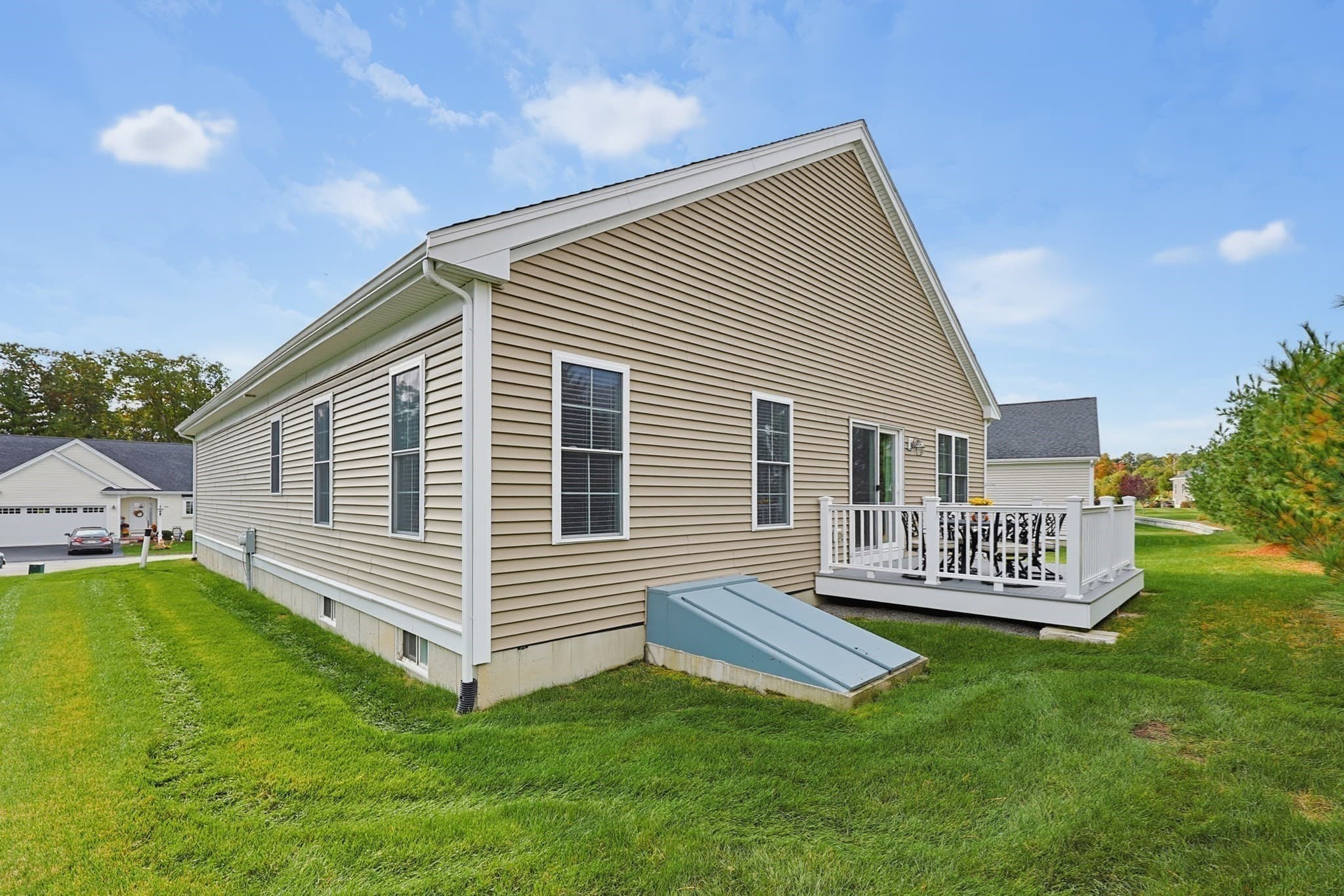 Single Family Residence at 95 Partridge View Lane N, Wrentham MA 02093, Wrentham, photo 38 of 41