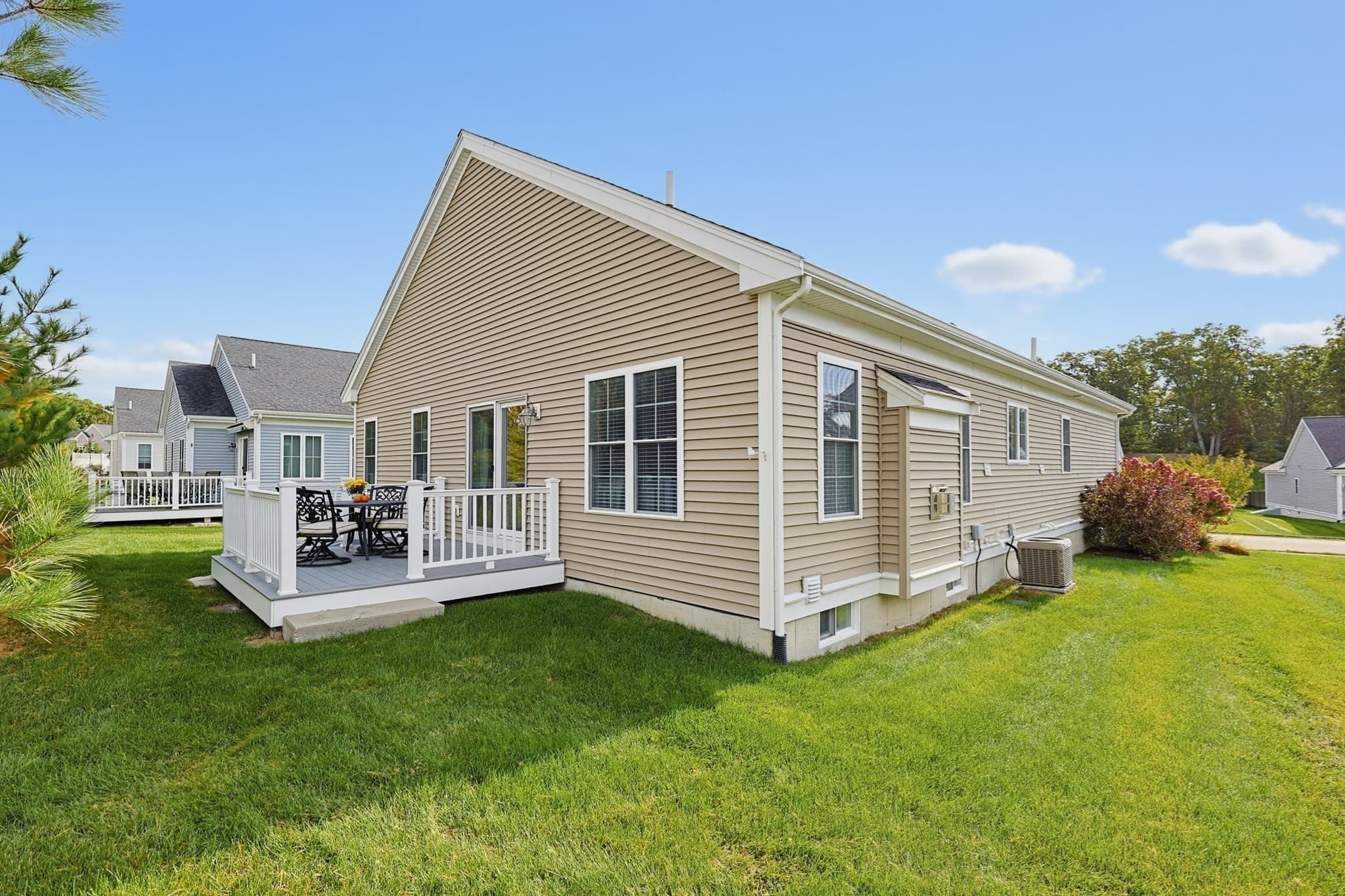 Single Family Residence at 95 Partridge View Lane N, Wrentham MA 02093, Wrentham, photo 37 of 41