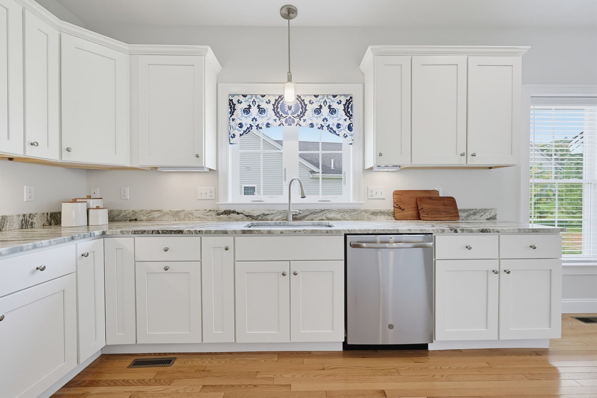Single Family Residence at 95 Partridge View Lane N, Wrentham MA 02093, Wrentham, photo 11 of 41