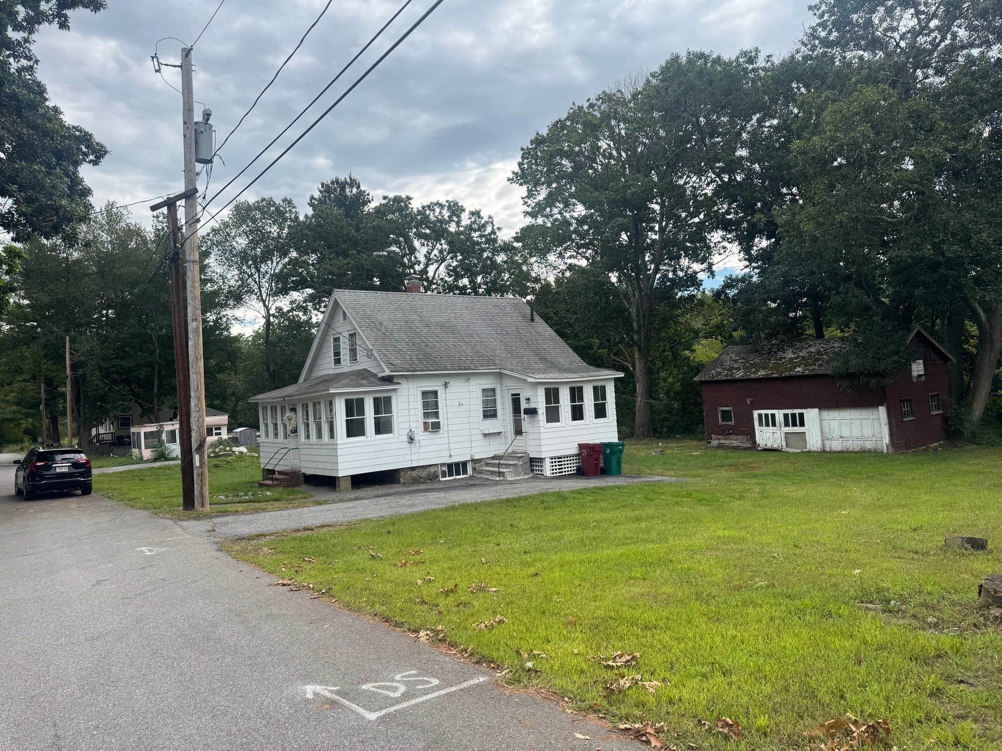47 Pemberton St, Lowell MA 01850
