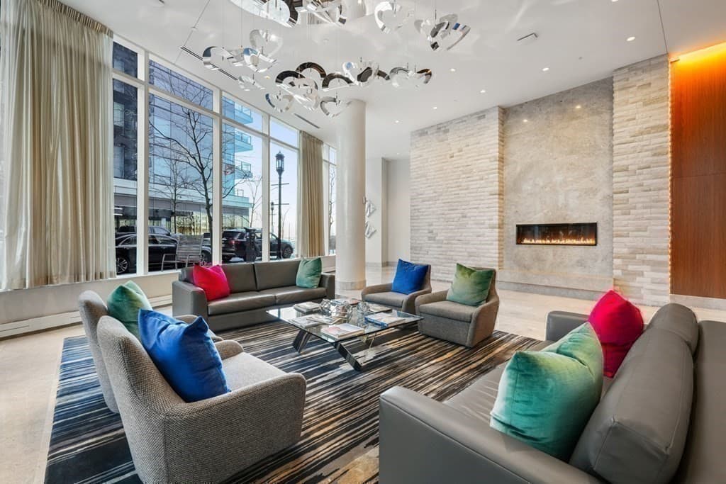 Condominium at 50 Liberty Drive # 12J, Boston MA 02210, Boston, photo 37 of 40