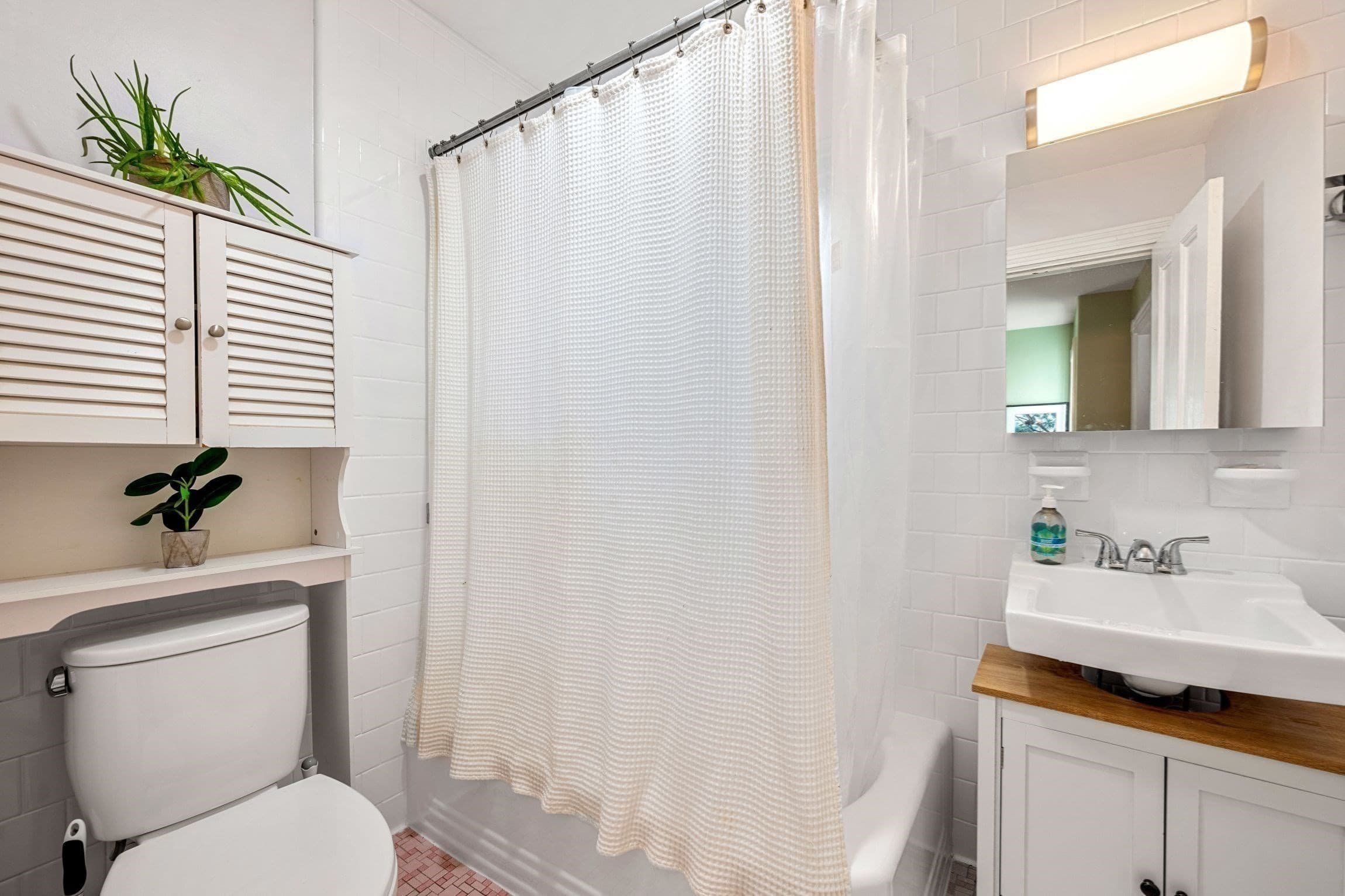 Single Family Residence at 46 Sycamore St, Boston MA 02131, Boston, photo 21 of 39
