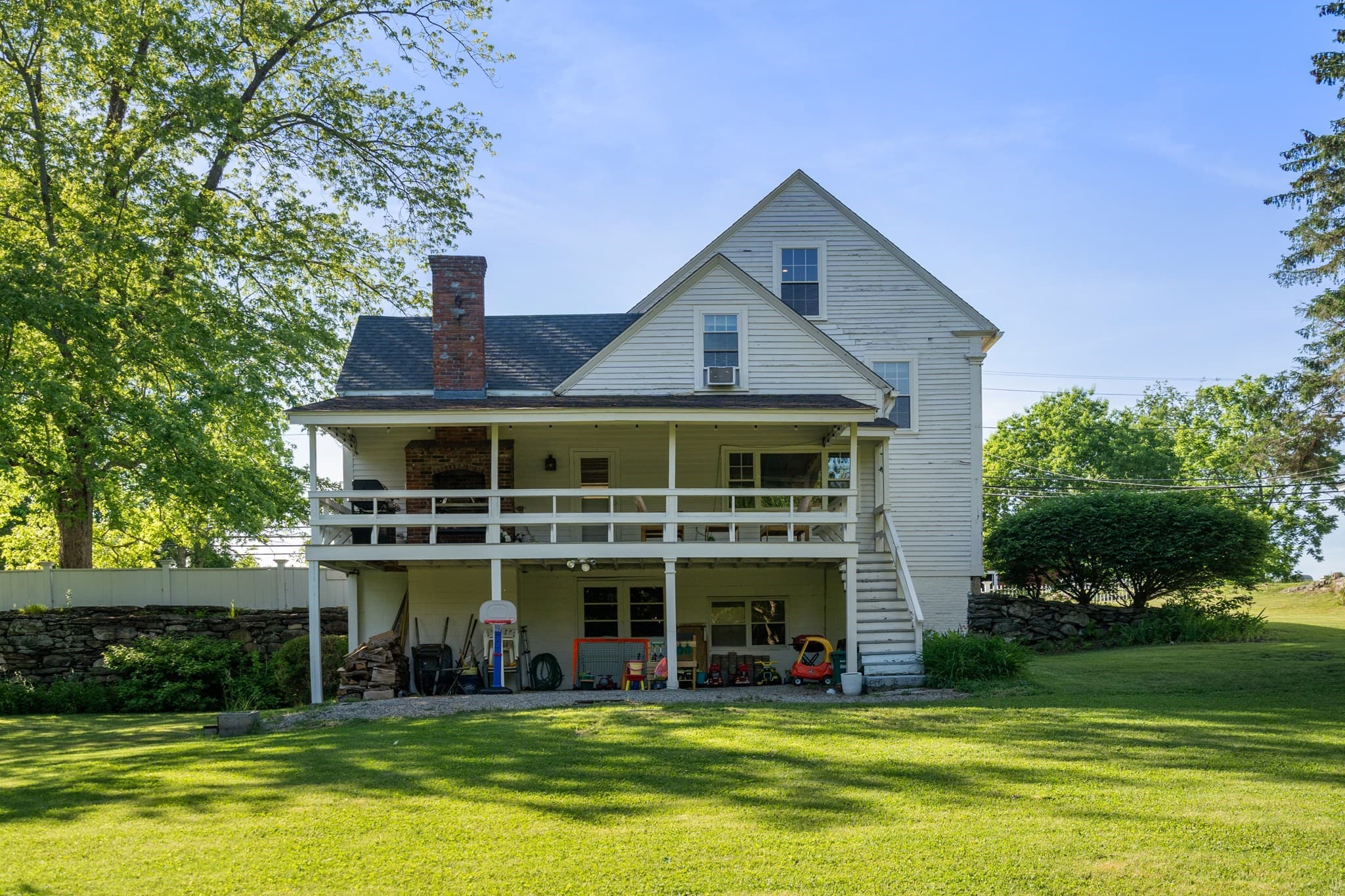 Single Family Residence at 339 Boston Rd, Sutton MA 01590, Sutton, photo 27 of 42