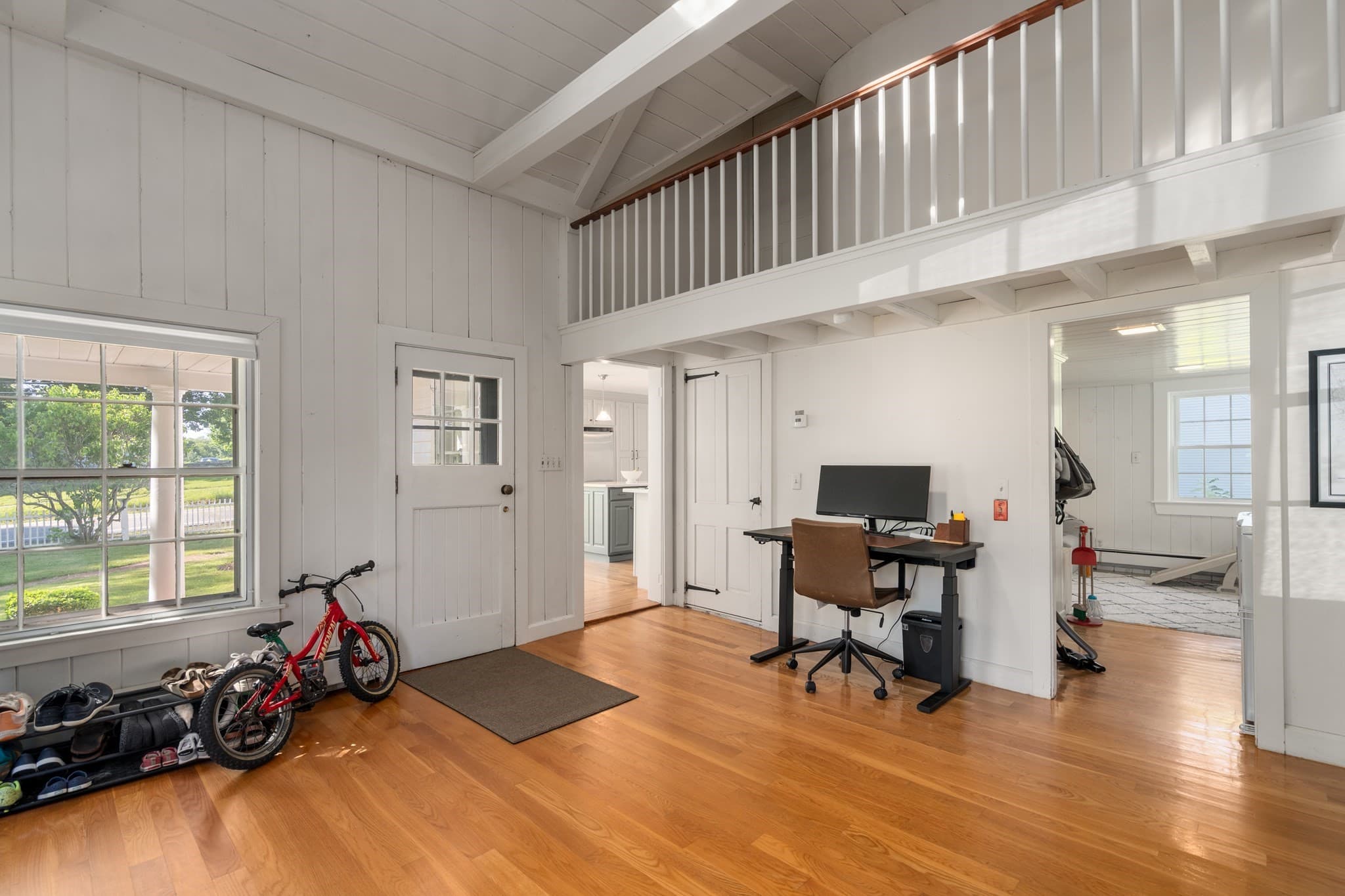 Single Family Residence at 339 Boston Rd, Sutton MA 01590, Sutton, photo 13 of 42