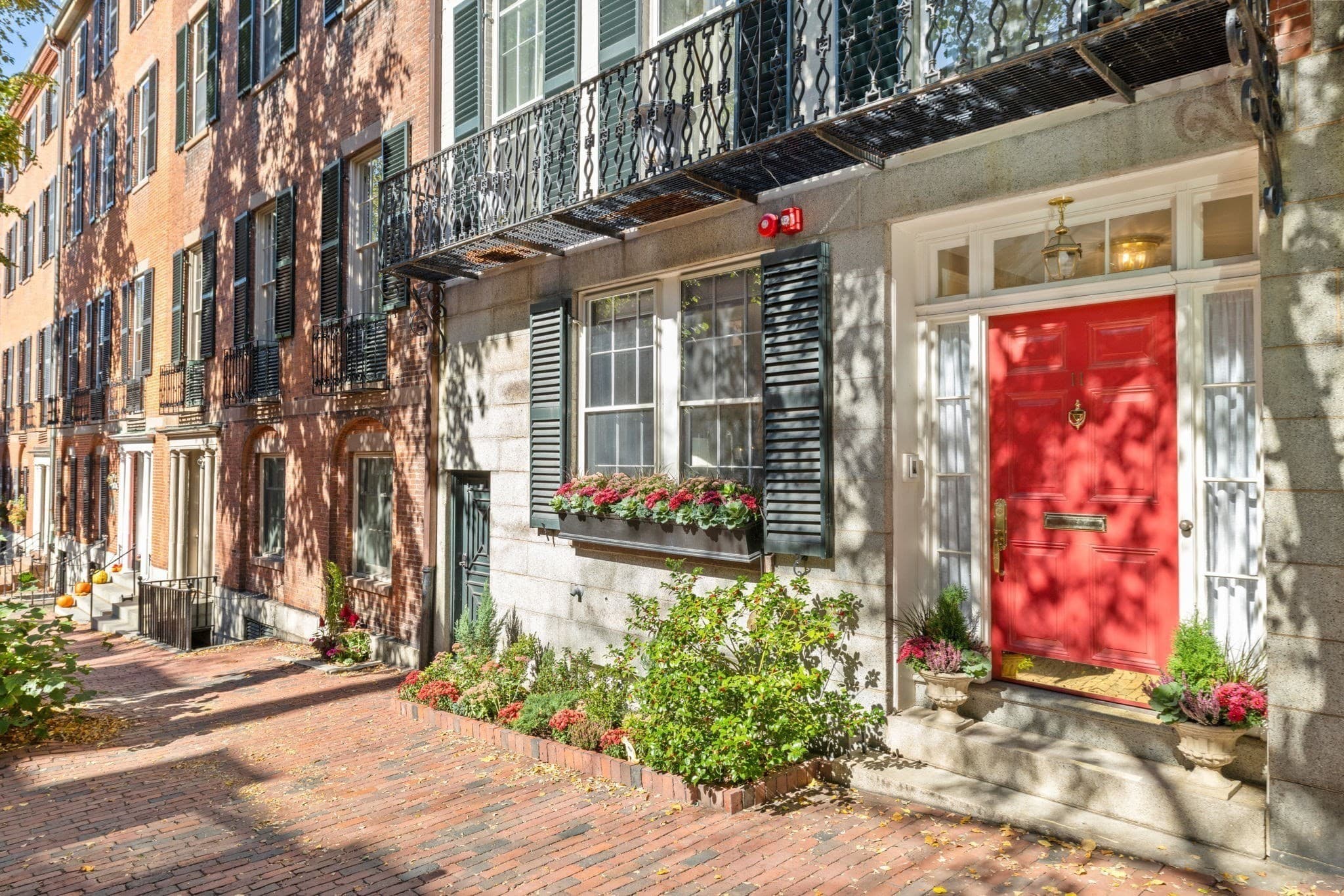 11 Chestnut Street, Boston MA 02108