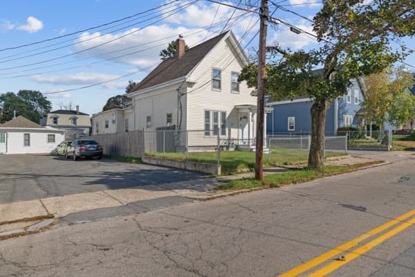 Multi Family at 260 Belmont Ave, Brockton MA 02301, Brockton, photo 3 of 19