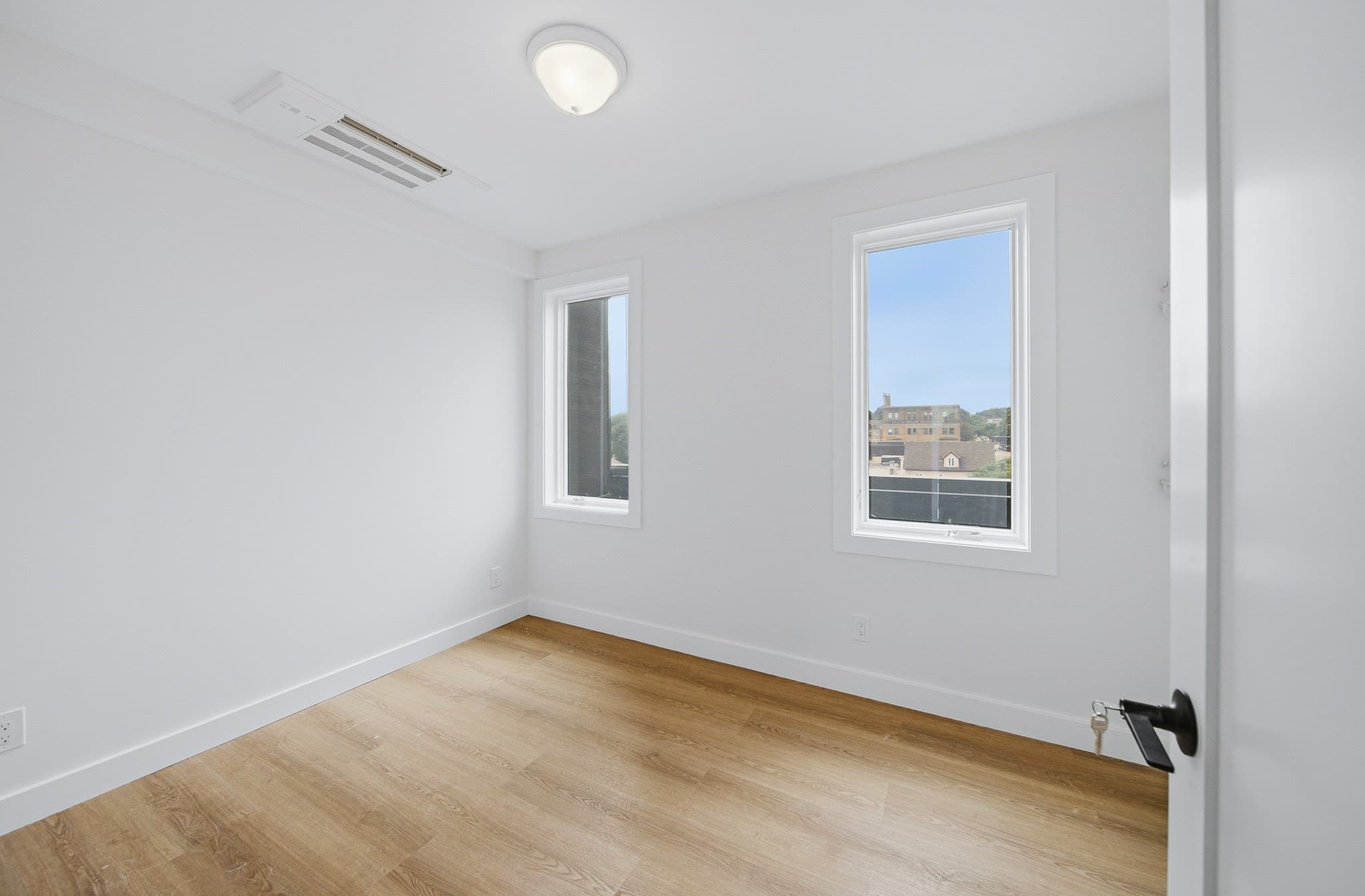 Condominium at 4164 Washington St # 9, Boston MA 02131, Boston, photo 28 of 34