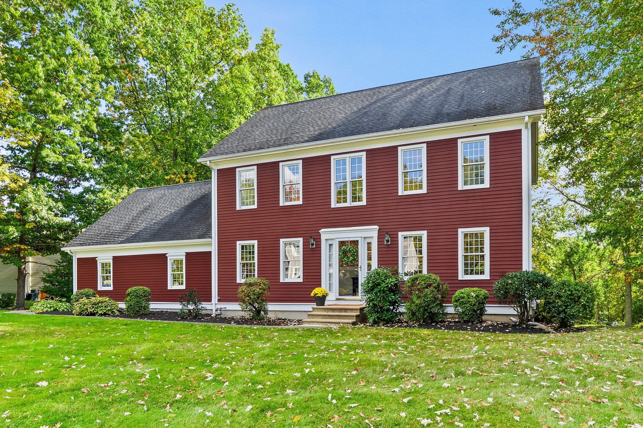 Single Family Residence at 46 Blanchard Rd, Grafton MA 01519, Grafton, photo 3 of 42