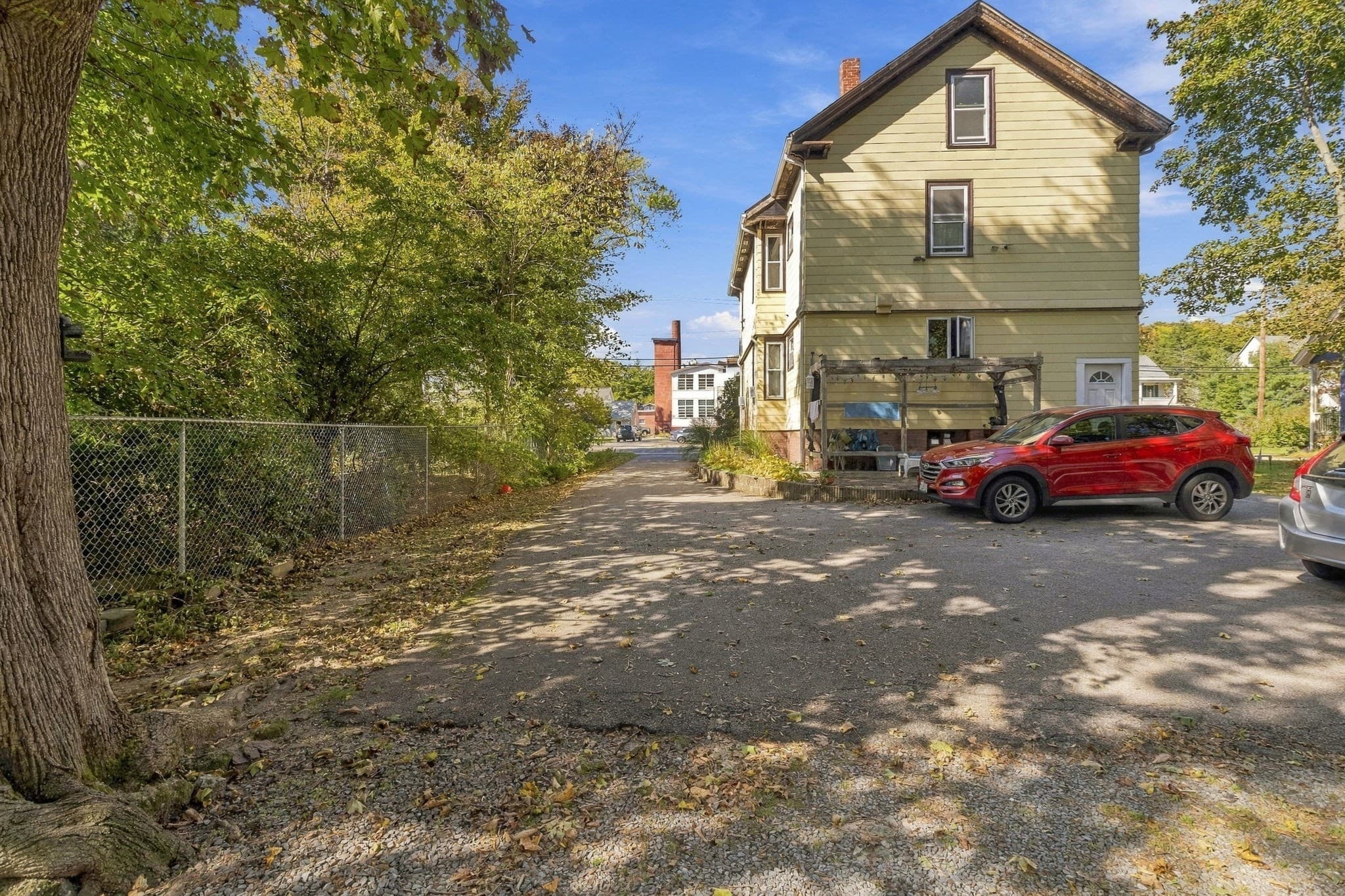 Multi Family at 562 Newport Ave, Attleboro MA 02703, Attleboro, photo 41 of 41