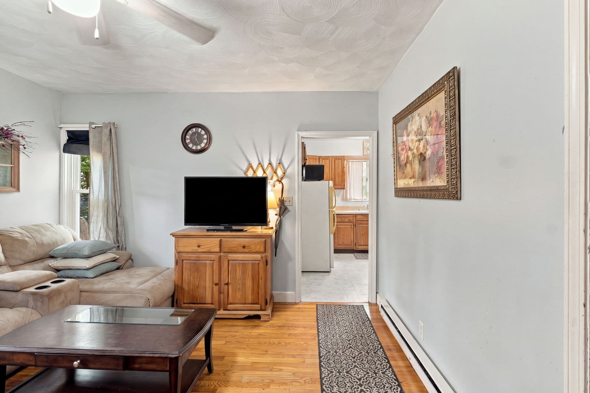 Multi Family at 562 Newport Ave, Attleboro MA 02703, Attleboro, photo 8 of 41
