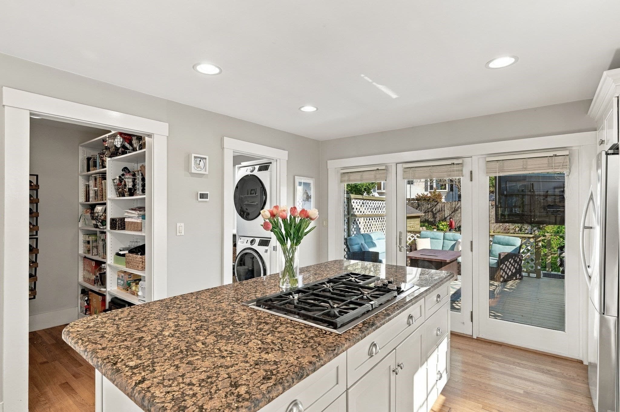 Single Family Residence at 10 Emerald Rd, Nahant MA 01908, Nahant, photo 12 of 42
